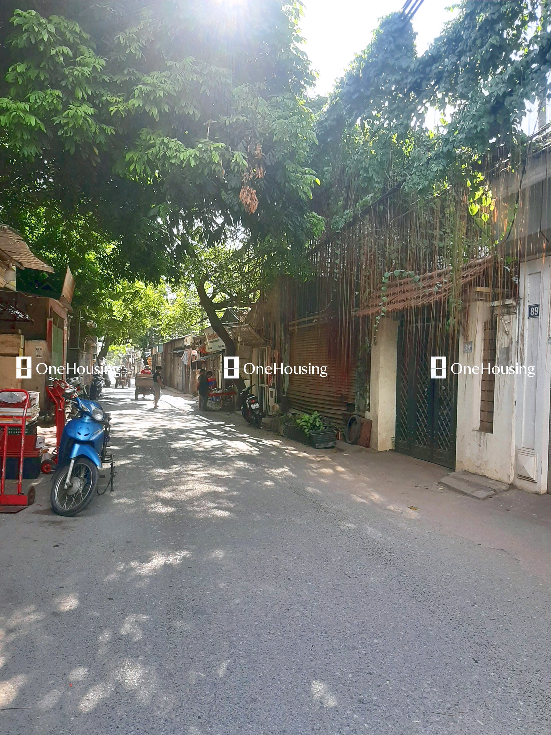 Nhà mặt ngõ cách Nghi Tàm (đường gom chân đê) 200m, P. Tứ Liên, Q. Tây Hồ, TP. Hà Nội