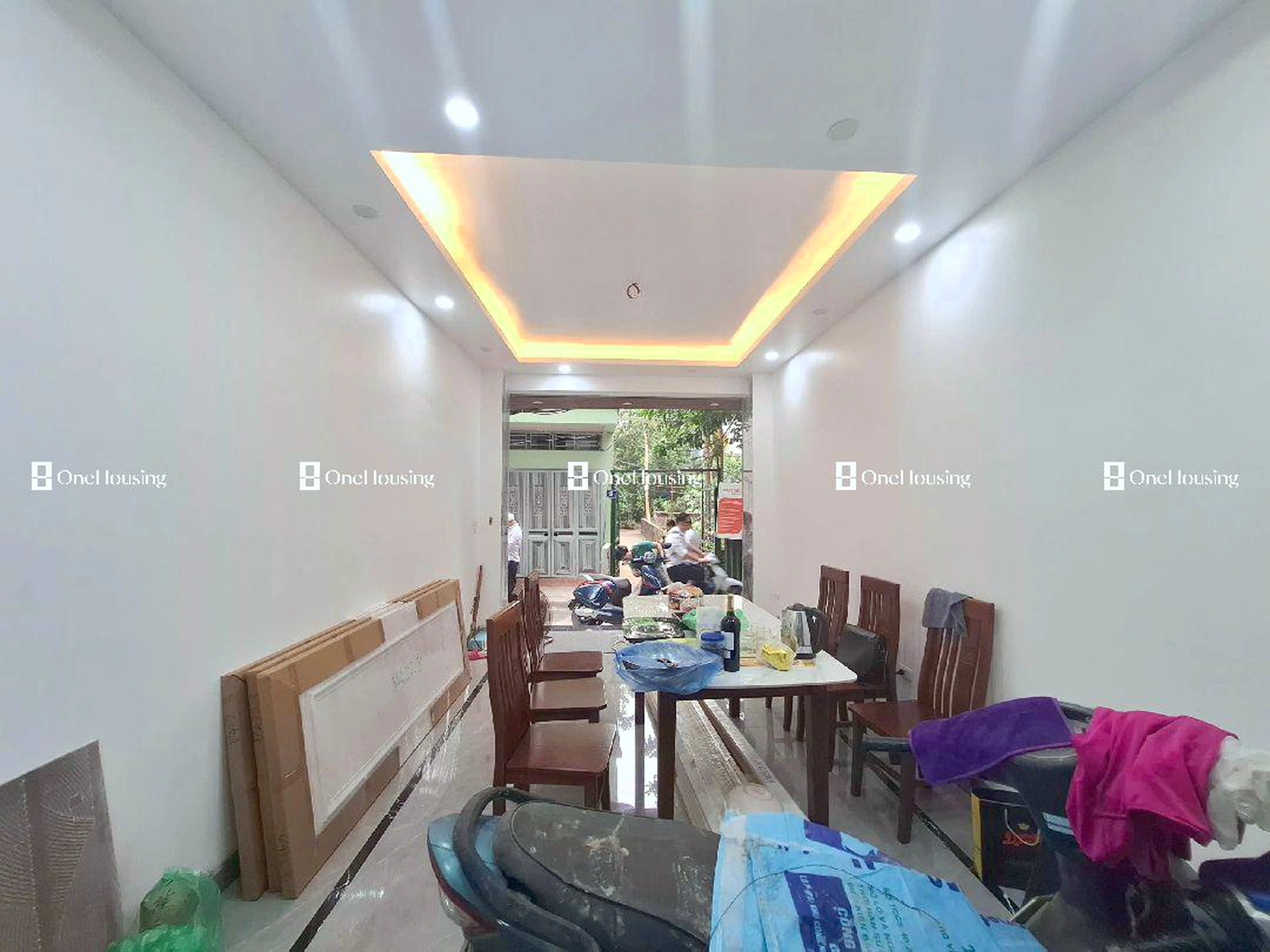 Nhà mặt ngõ cách Âu Cơ 50m, P. Nhật Tân, Q. Tây Hồ, TP. Hà Nội