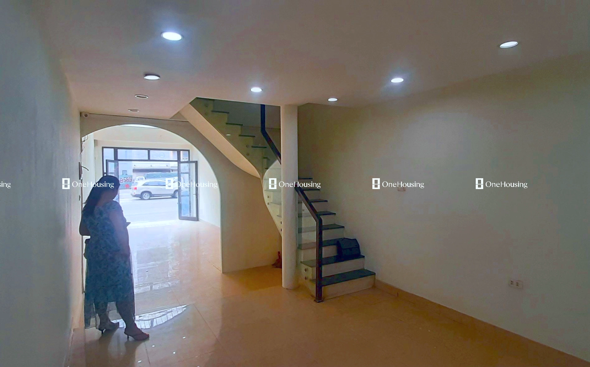 Nhà mặt phố Hồng Tiến, P. Bồ Đề, Q. Long Biên, TP. Hà Nội