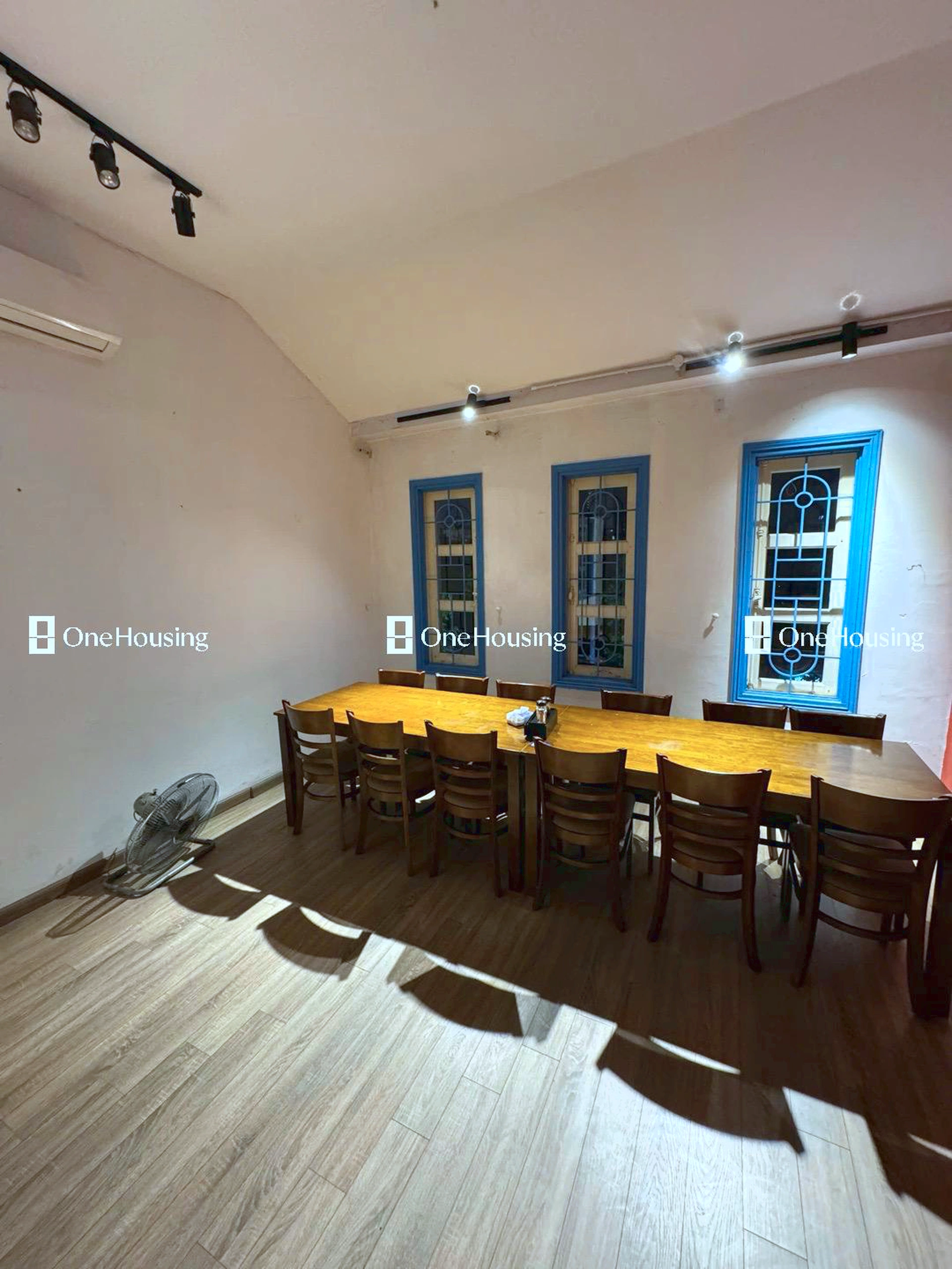 Nhà mặt phố Xuân Diệu, P. Quảng An, Q. Tây Hồ, TP. Hà Nội