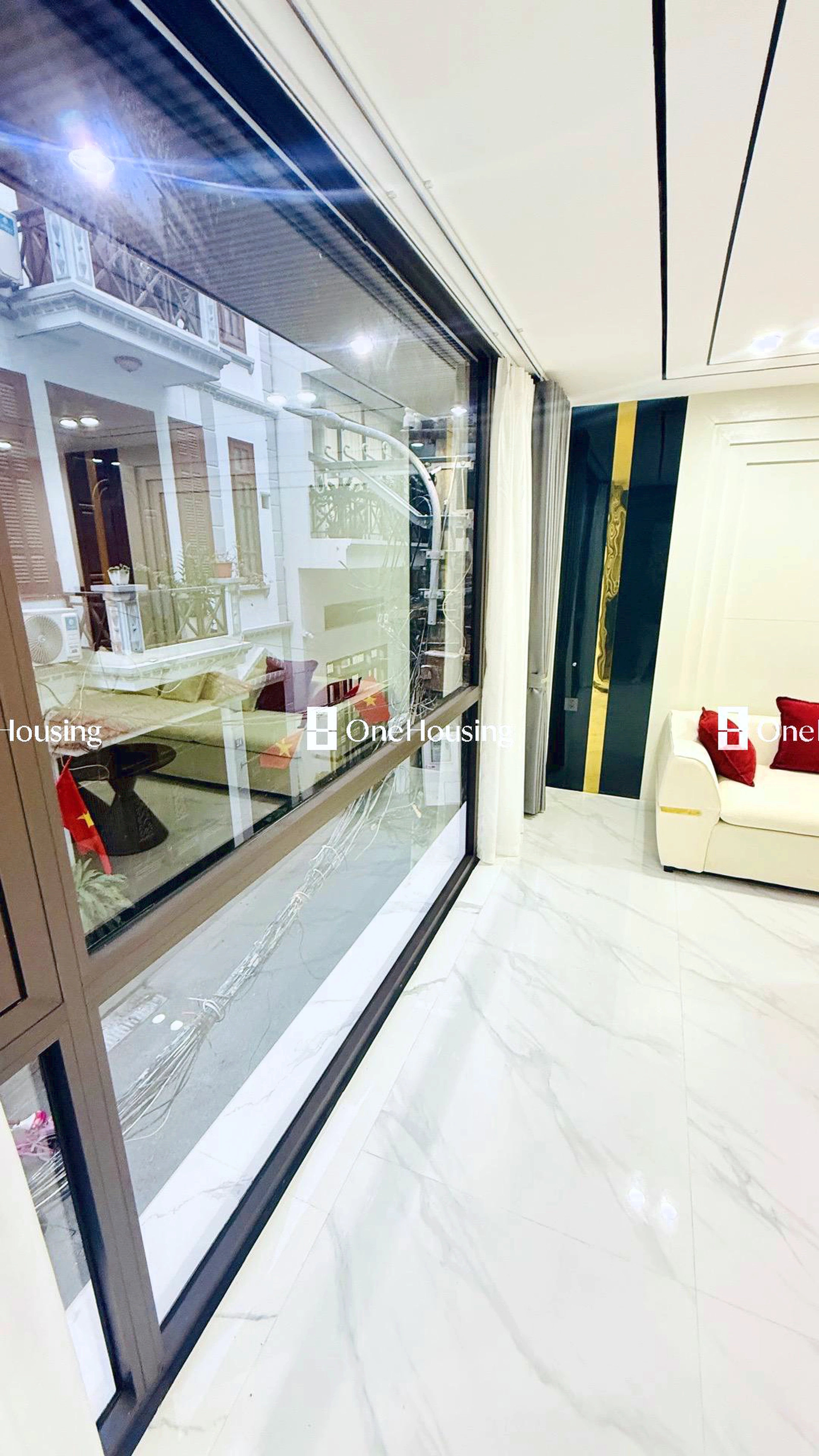 Nhà mặt ngõ cách Nguyễn Văn Cừ 50m, P. Bồ Đề, Q. Long Biên, TP. Hà Nội