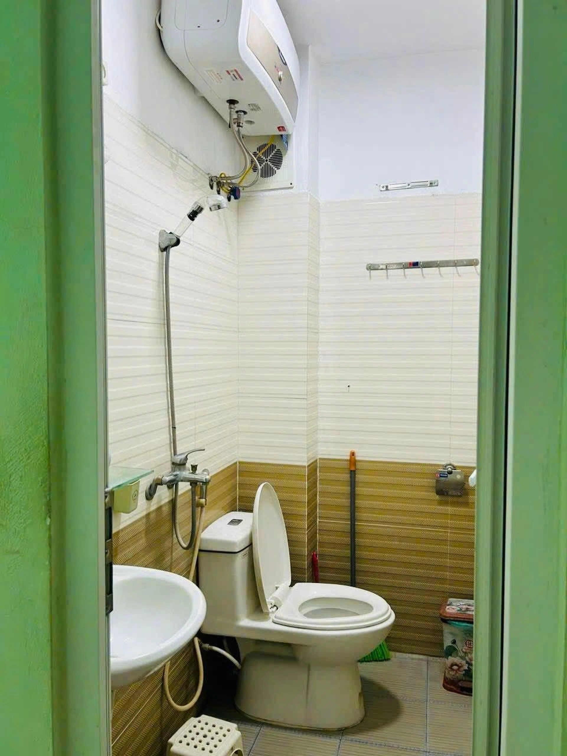 Nhà mặt ngõ cách Cầu Diễn 100m, P. Minh Khai, Q. Bắc Từ Liêm, TP. Hà Nội