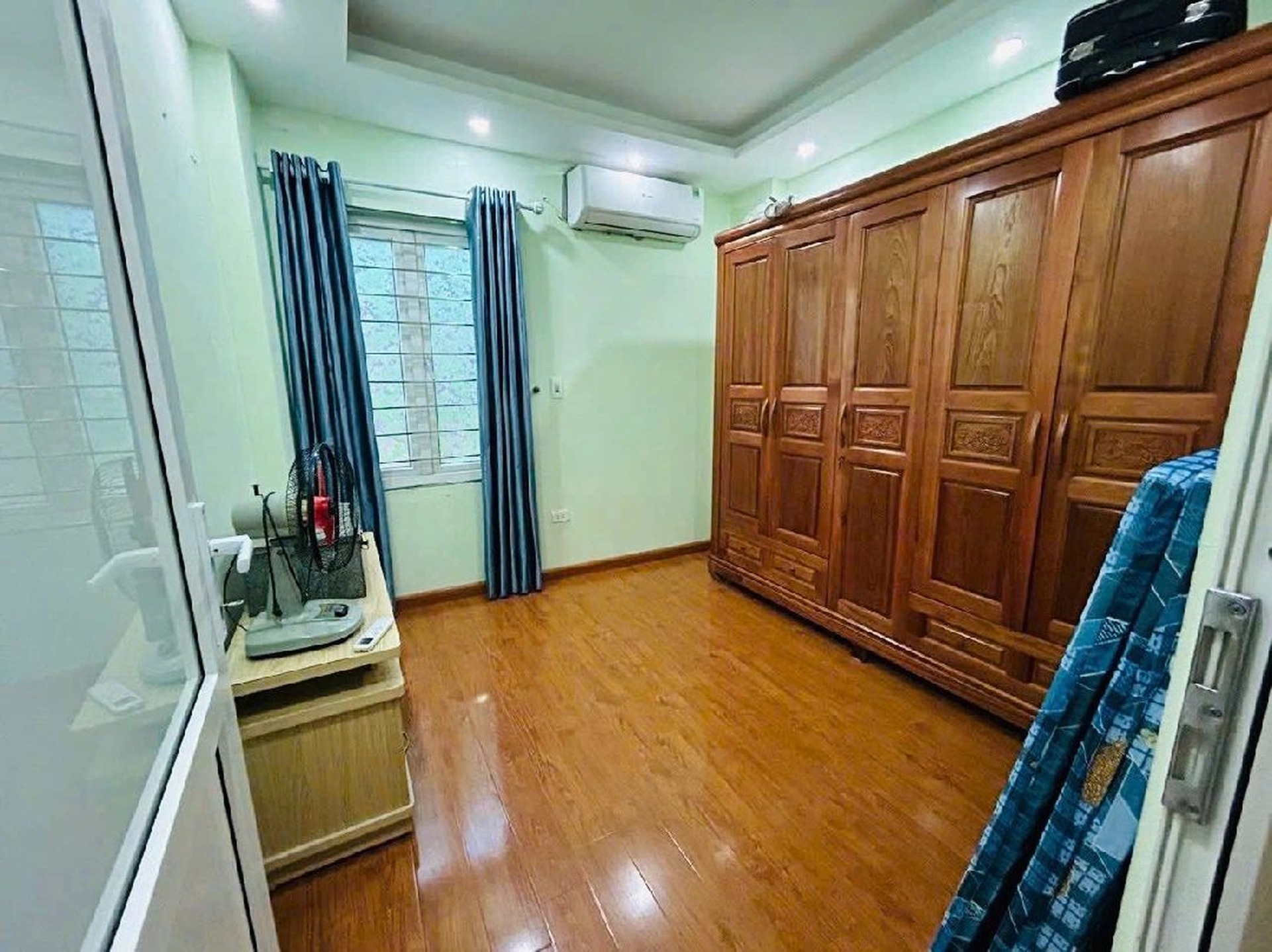 Nhà mặt ngõ cách Cầu Diễn 100m, P. Minh Khai, Q. Bắc Từ Liêm, TP. Hà Nội