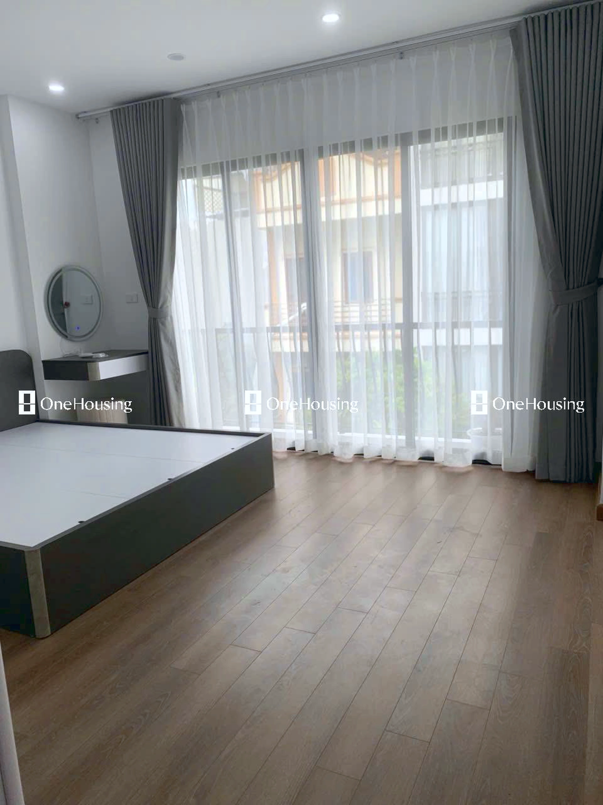 Nhà mặt ngõ cách Nguyễn Thời Trung 20m, P. Long Biên, Q. Long Biên, TP. Hà Nội