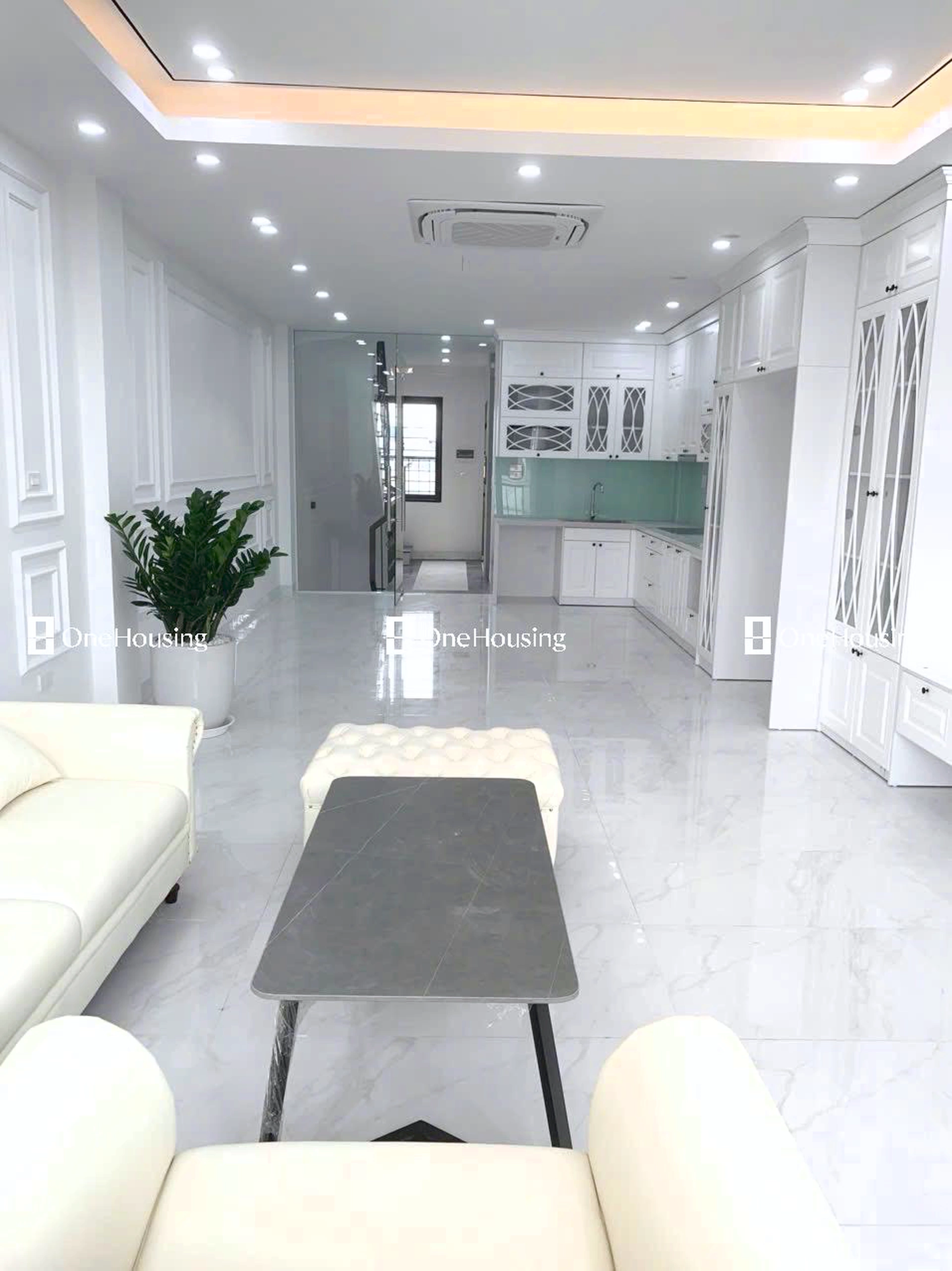 Nhà mặt ngõ cách Nguyễn Thời Trung 20m, P. Long Biên, Q. Long Biên, TP. Hà Nội