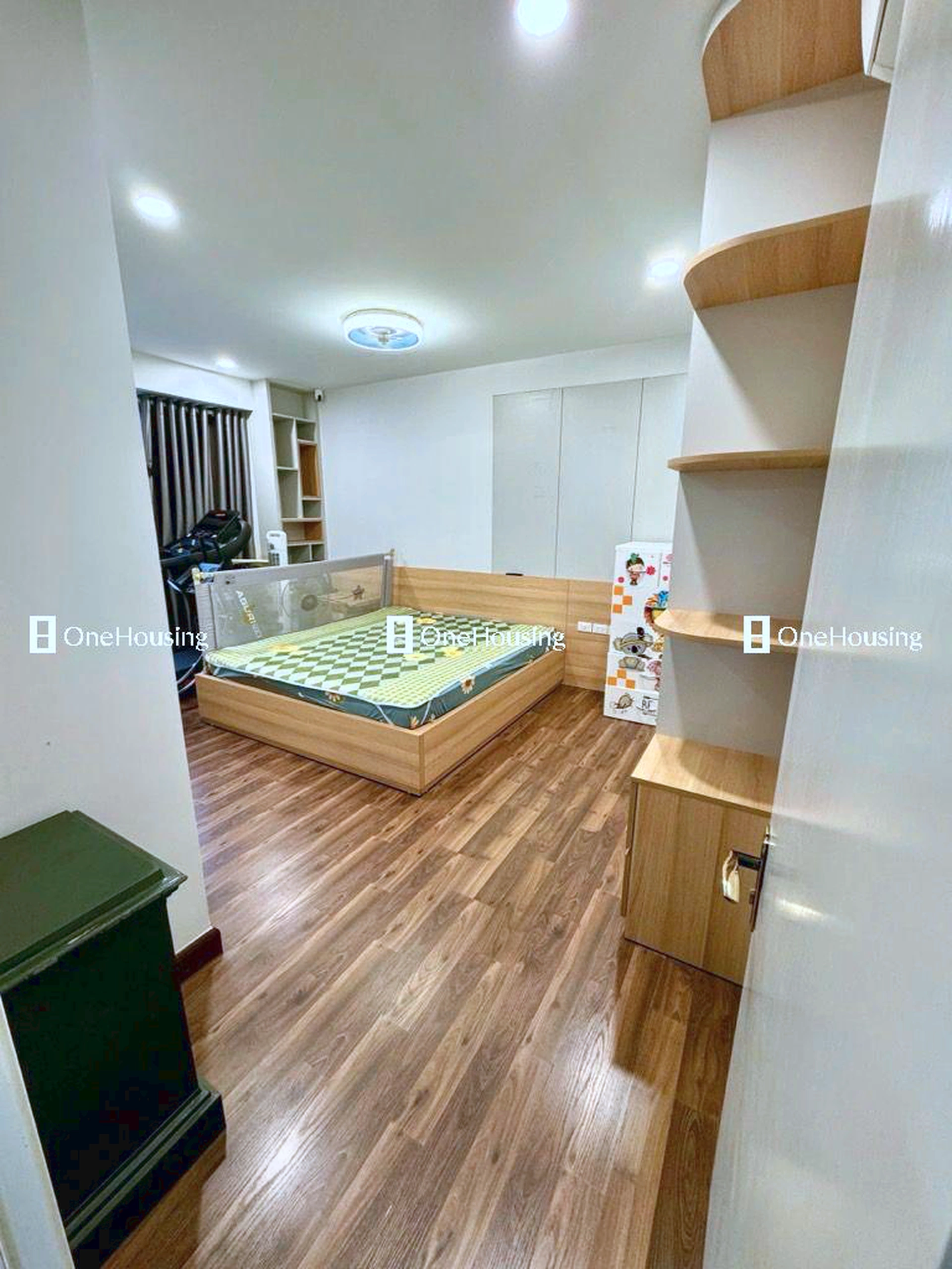 Nhà mặt ngõ cách Hồ Tùng Mậu 30m, P. Phú Diễn, Q. Bắc Từ Liêm, TP. Hà Nội