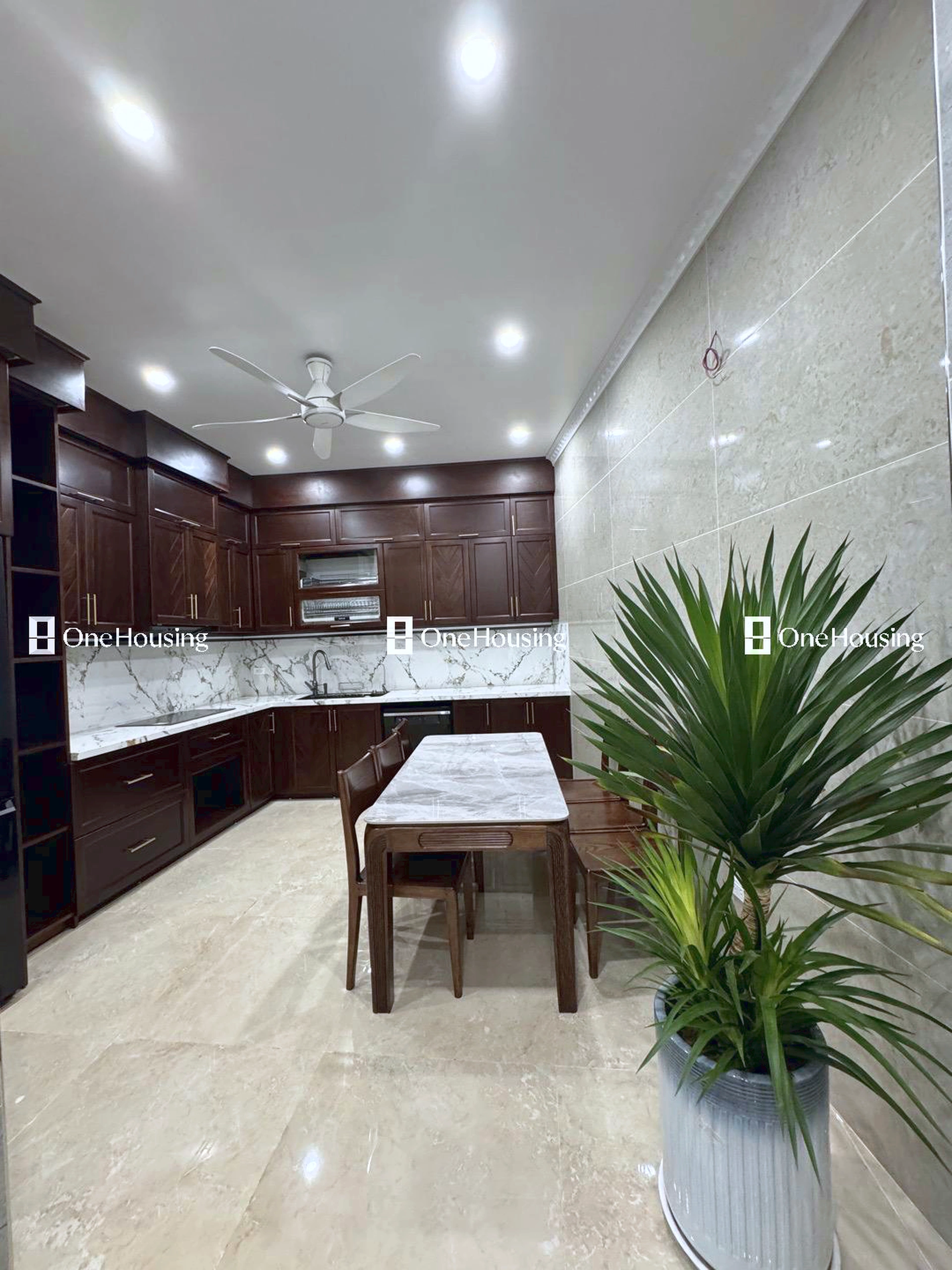 Nhà mặt ngõ cách Ngô Gia Tự 20m, P. Đức Giang, Q. Long Biên, TP. Hà Nội