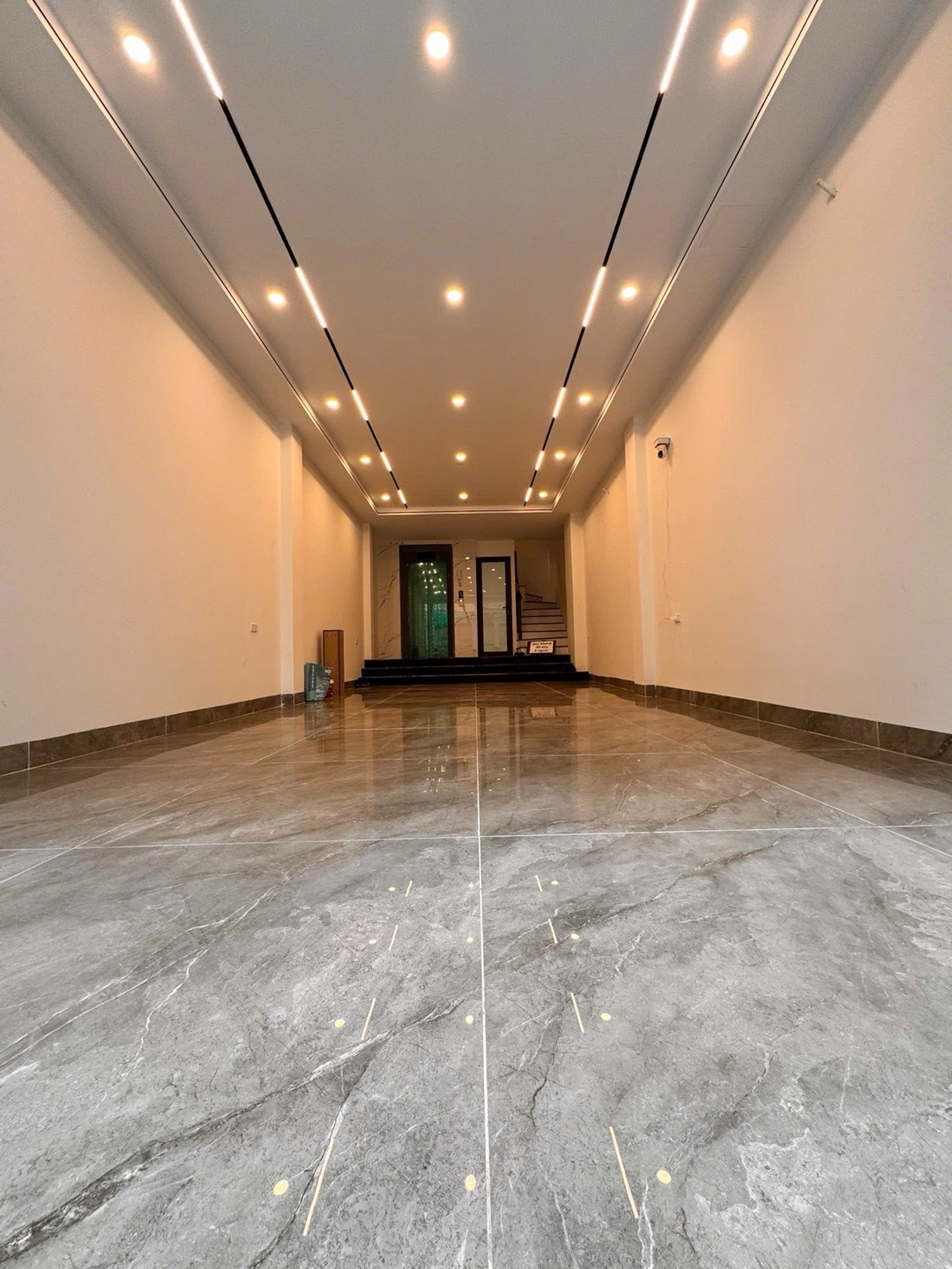 Nhà mặt phố Hoa Lâm, P. Việt Hưng, Q. Long Biên, TP. Hà Nội