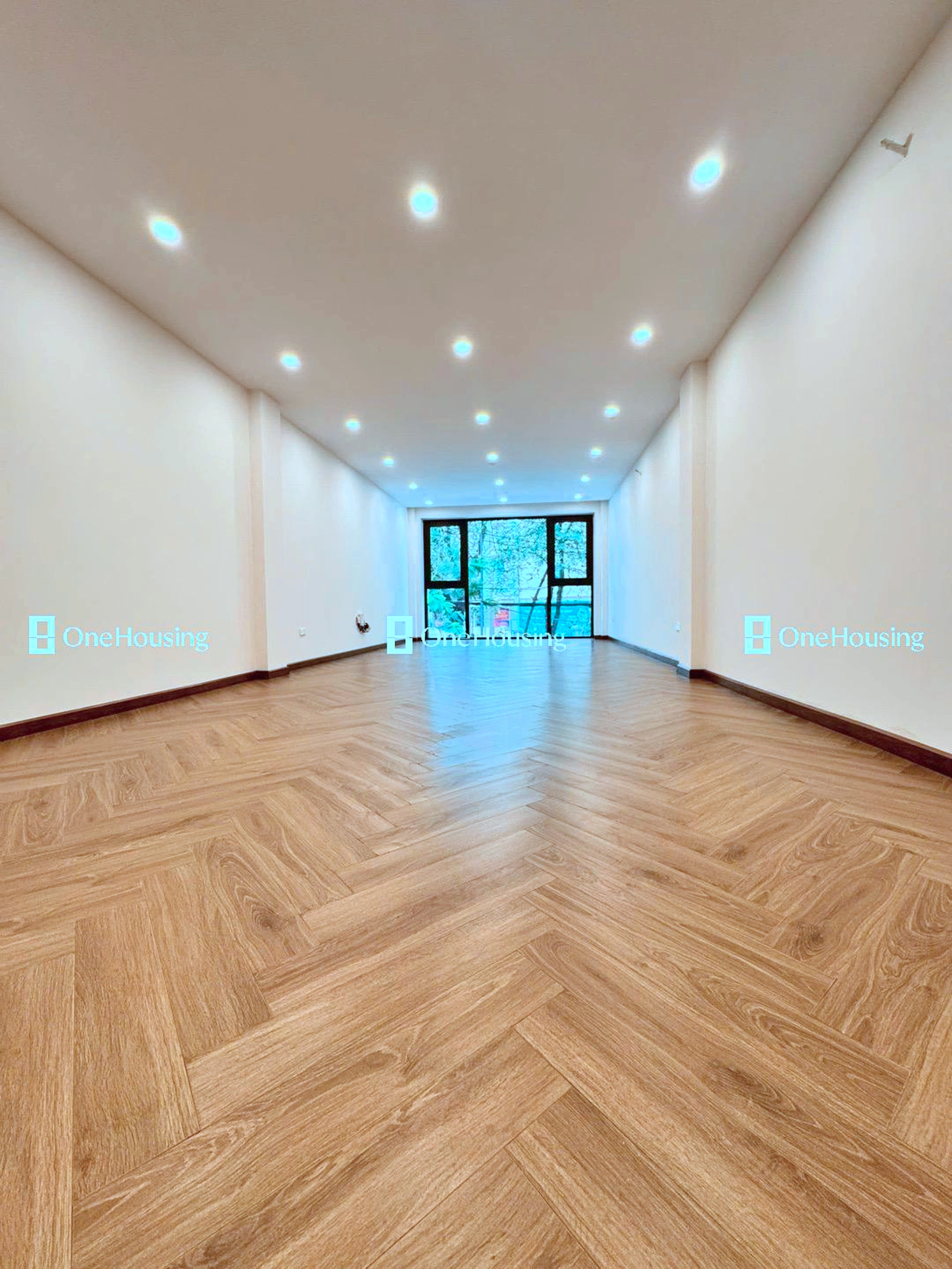 Nhà mặt phố Hoa Lâm, P. Việt Hưng, Q. Long Biên, TP. Hà Nội