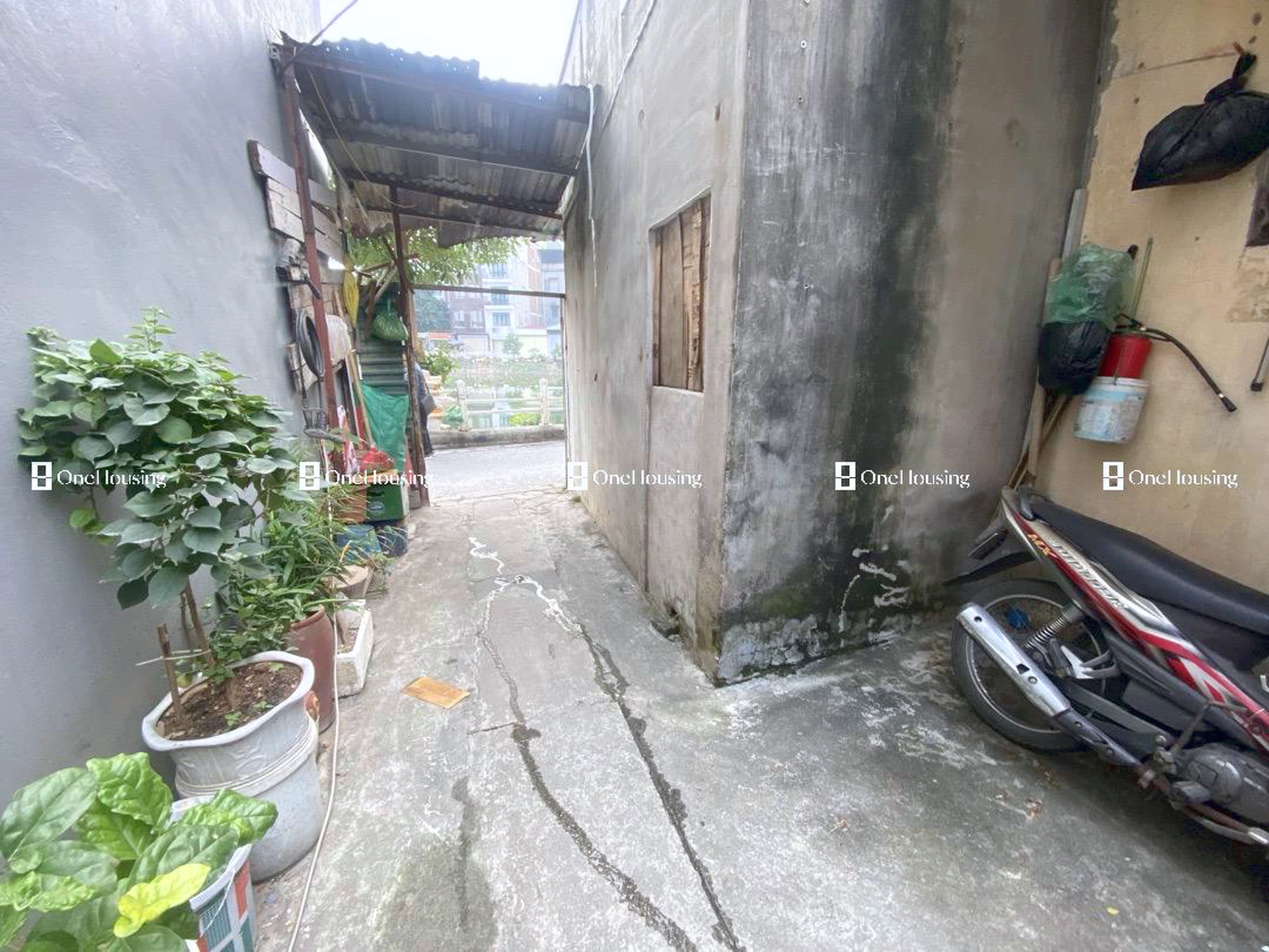 Nhà mặt ngõ cách Long Biên 1 50m, P. Ngọc Lâm, Q. Long Biên, TP. Hà Nội