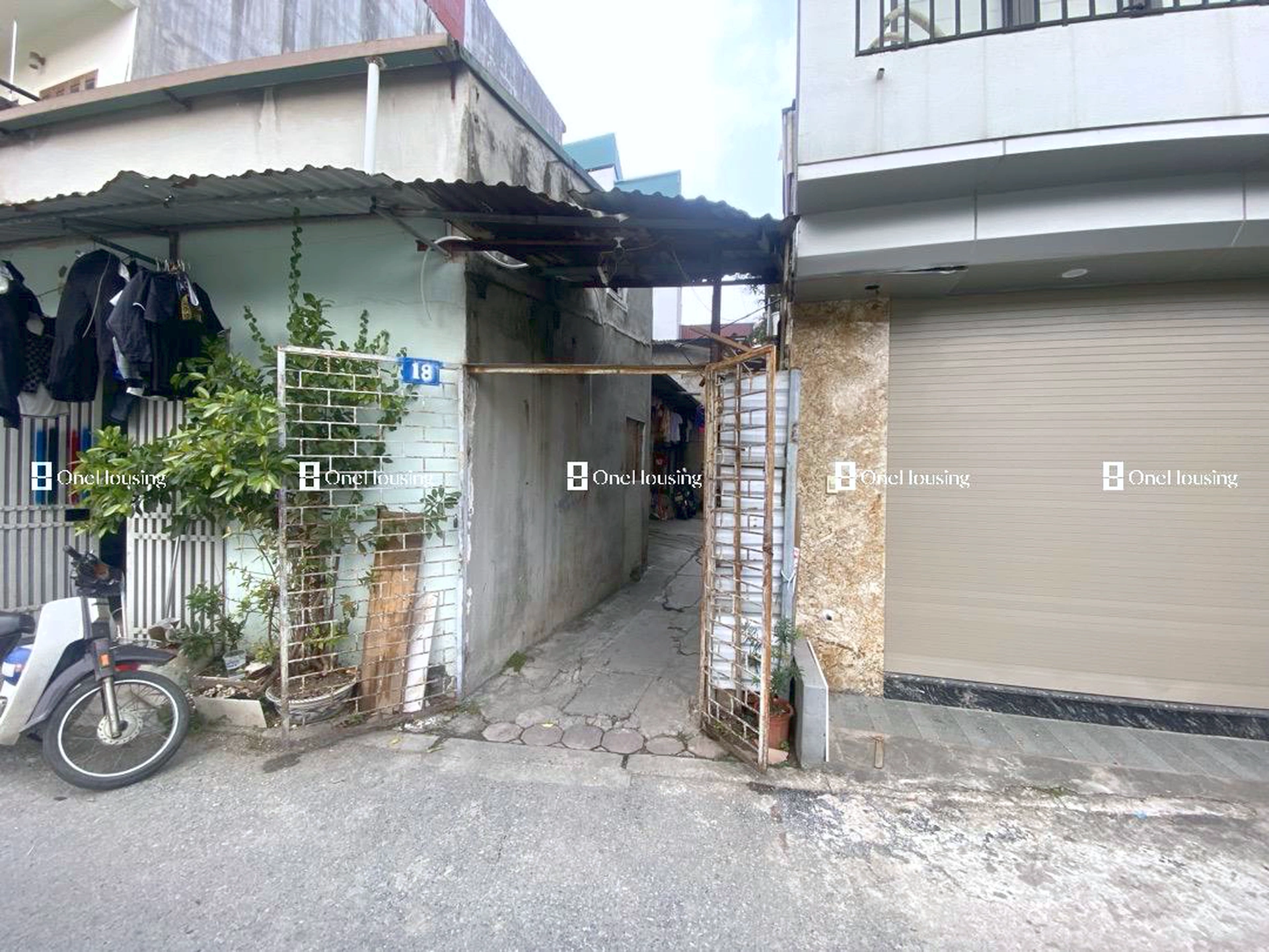 Nhà mặt ngõ cách Long Biên 1 50m, P. Ngọc Lâm, Q. Long Biên, TP. Hà Nội