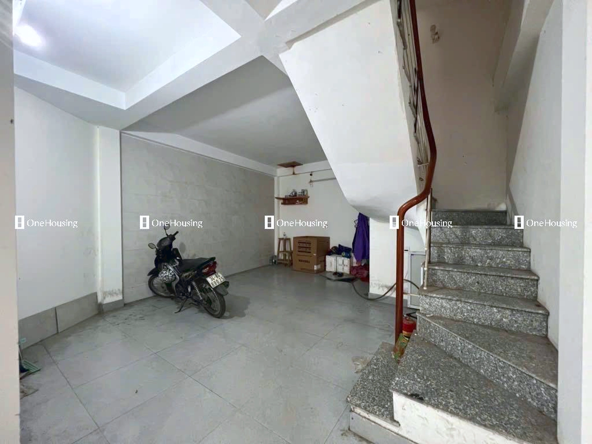 Nhà mặt ngõ cách Quan Hoa 30m, P. Quan Hoa, Q. Cầu Giấy, TP. Hà Nội