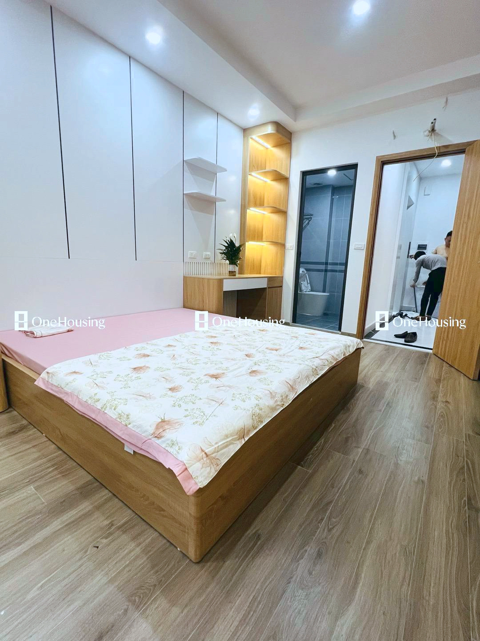 Nhà mặt ngõ cách Phạm Văn Đồng 40m, P. Mai Dịch, Q. Cầu Giấy, TP. Hà Nội