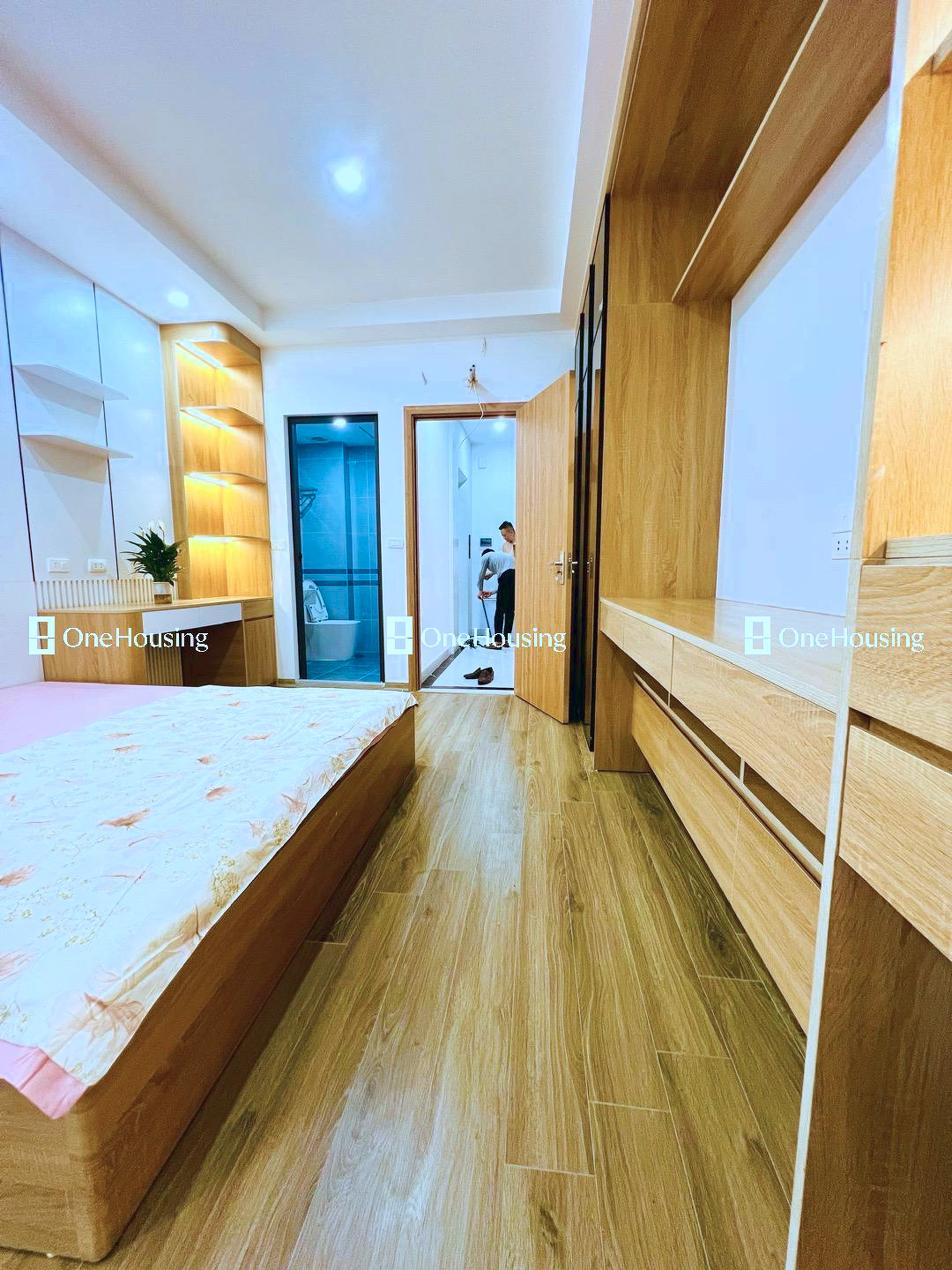 Nhà mặt ngõ cách Phạm Văn Đồng 40m, P. Mai Dịch, Q. Cầu Giấy, TP. Hà Nội