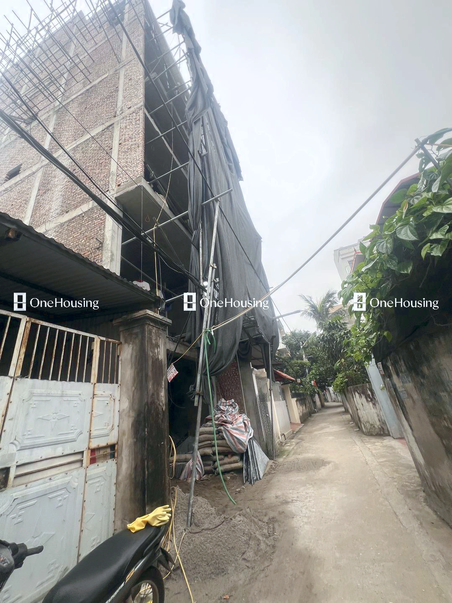 Nhà mặt ngõ cách Trường Lâm 10m, P. Đức Giang, Q. Long Biên, TP. Hà Nội