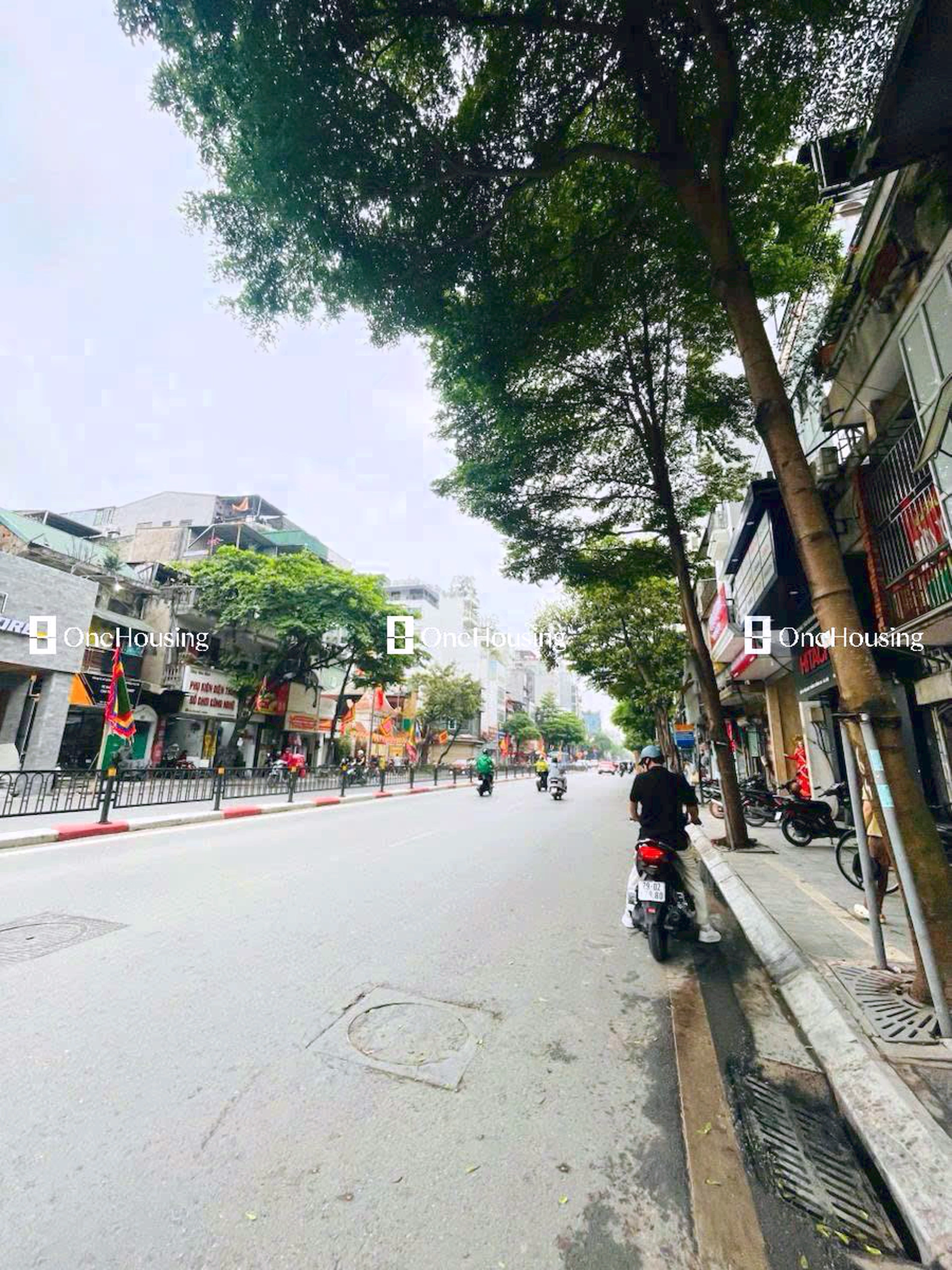 Nhà mặt phố Tôn Đức Thắng, P. Quốc Tử Giám, Q. Đống Đa, TP. Hà Nội