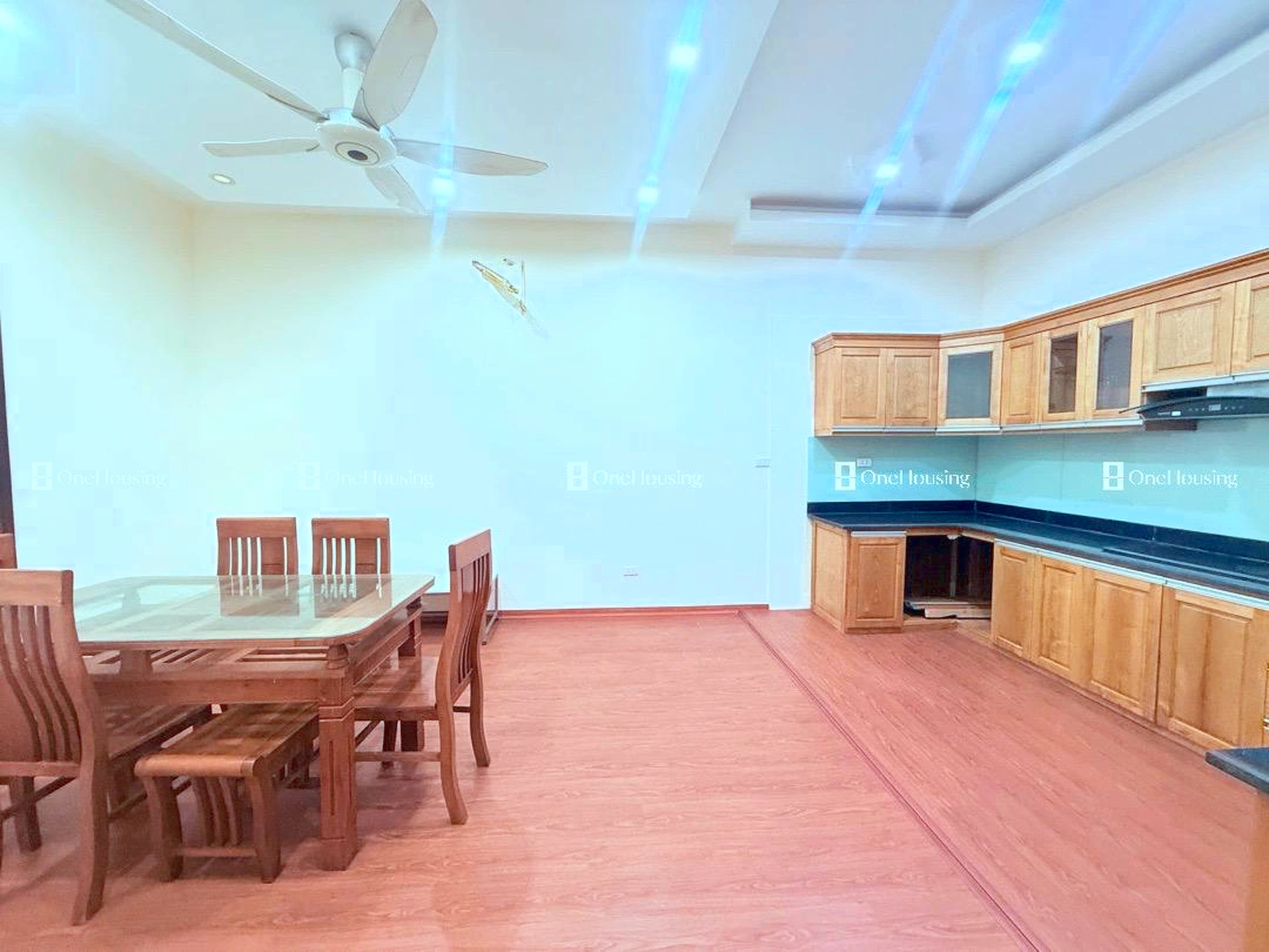 Nhà mặt ngõ cách Lạc Long Quân 20m, P. Xuân La, Q. Tây Hồ, TP. Hà Nội