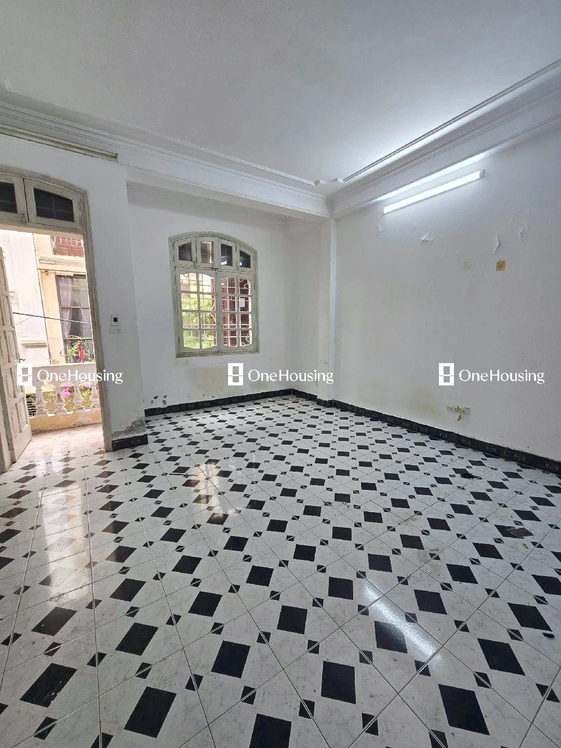 Nhà mặt ngõ cách Trương Định 50m, P. Trương Định, Q. Hai Bà Trưng, TP. Hà Nội