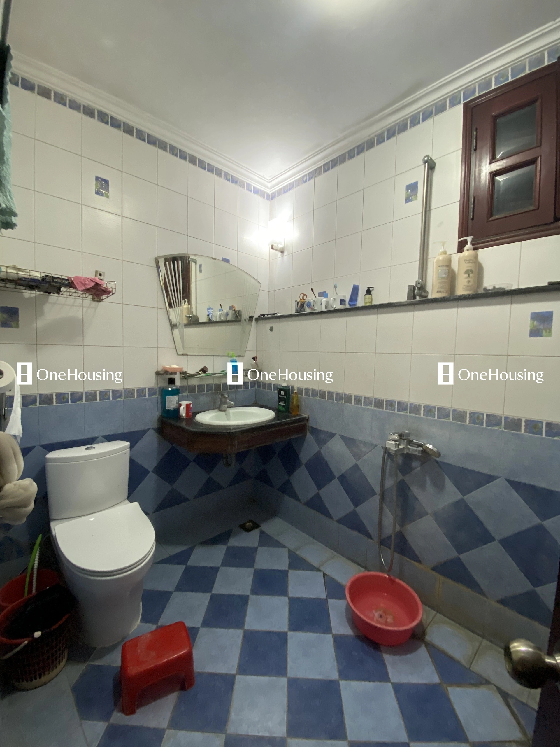 Nhà mặt ngõ cách Âu Cơ (đường gom chân đê) 20m, P. Quảng An, Q. Tây Hồ, TP. Hà Nội