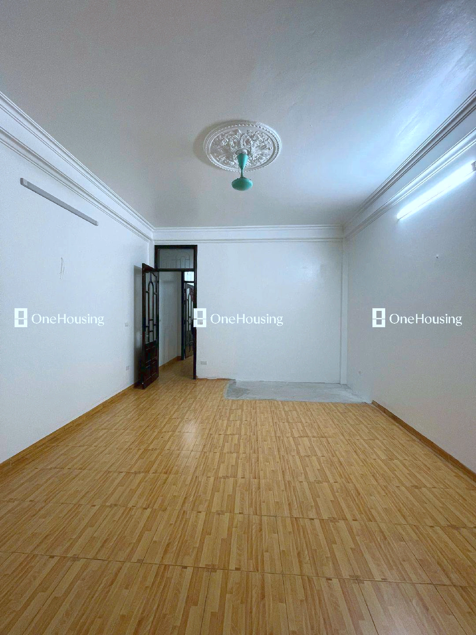 Nhà mặt ngõ cách Phạm Thận Duật 20m, P. Mai Dịch, Q. Cầu Giấy, TP. Hà Nội