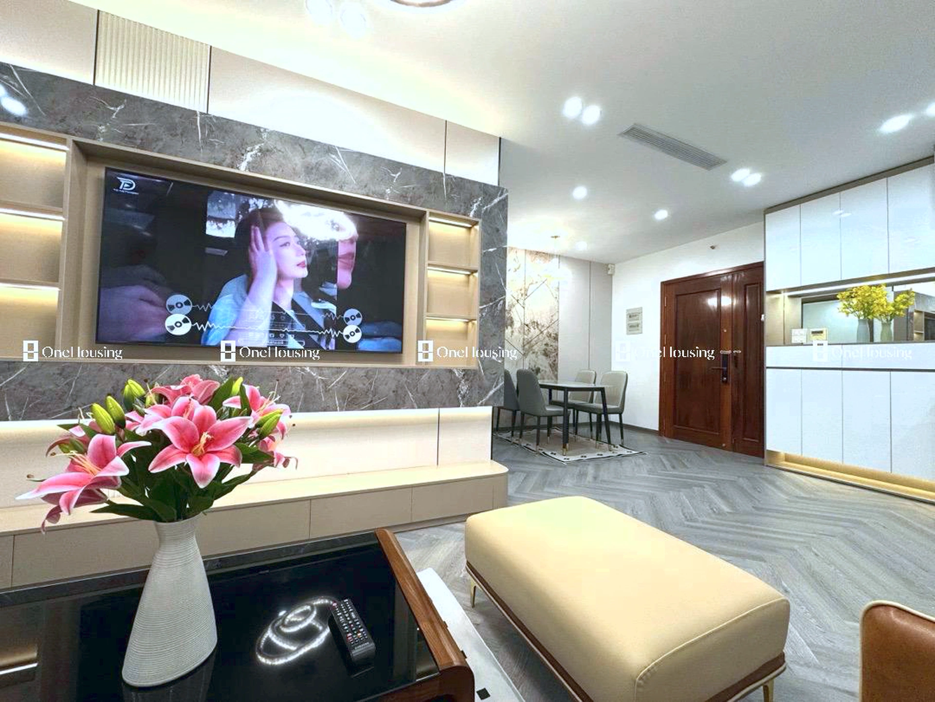 Nhà mặt phố Trần Duy Hưng, P. Yên Hòa, Q. Cầu Giấy, TP. Hà Nội