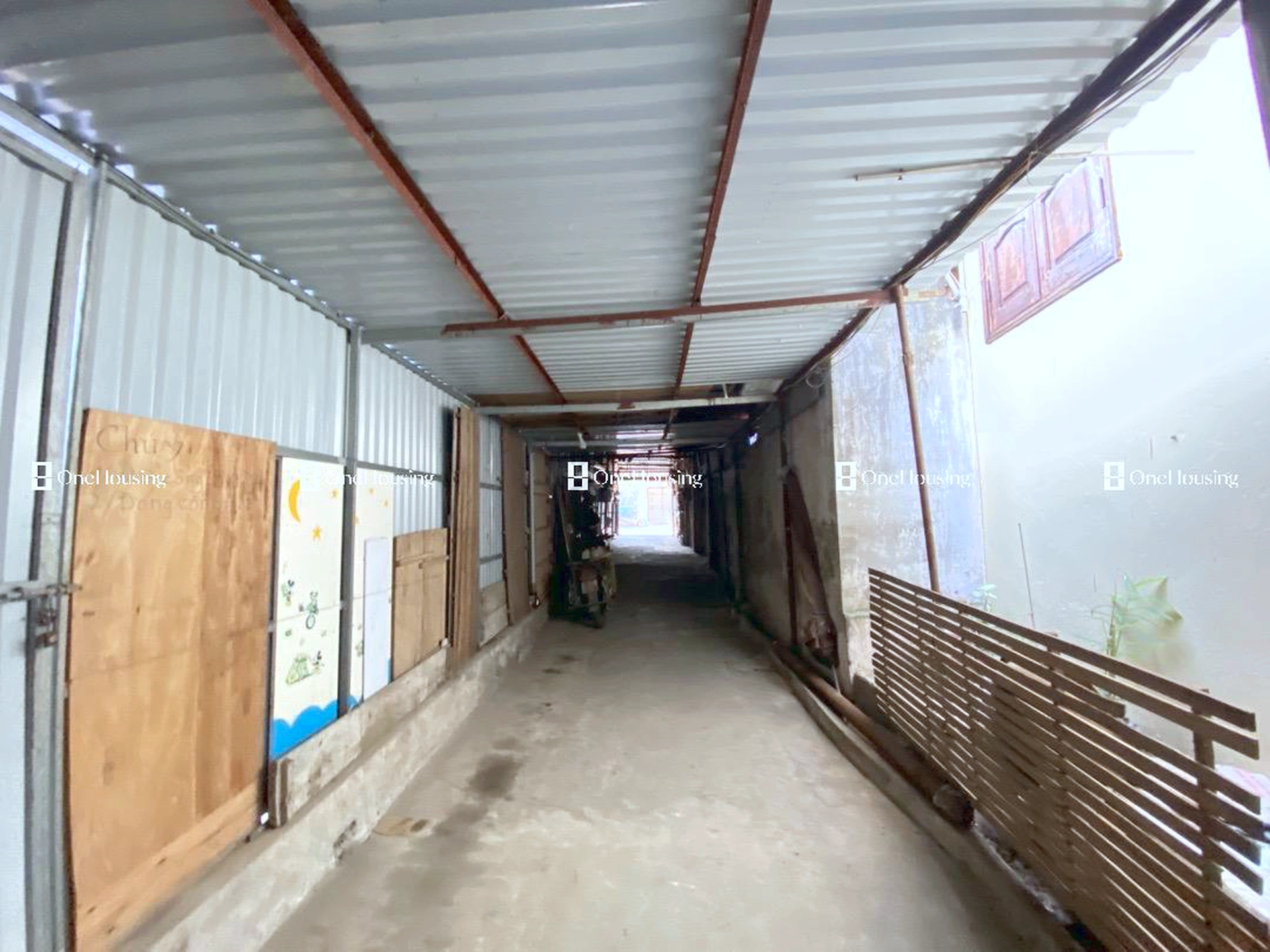 Nhà mặt phố Hoàng Công Chất, P. Phú Diễn, Q. Bắc Từ Liêm, TP. Hà Nội