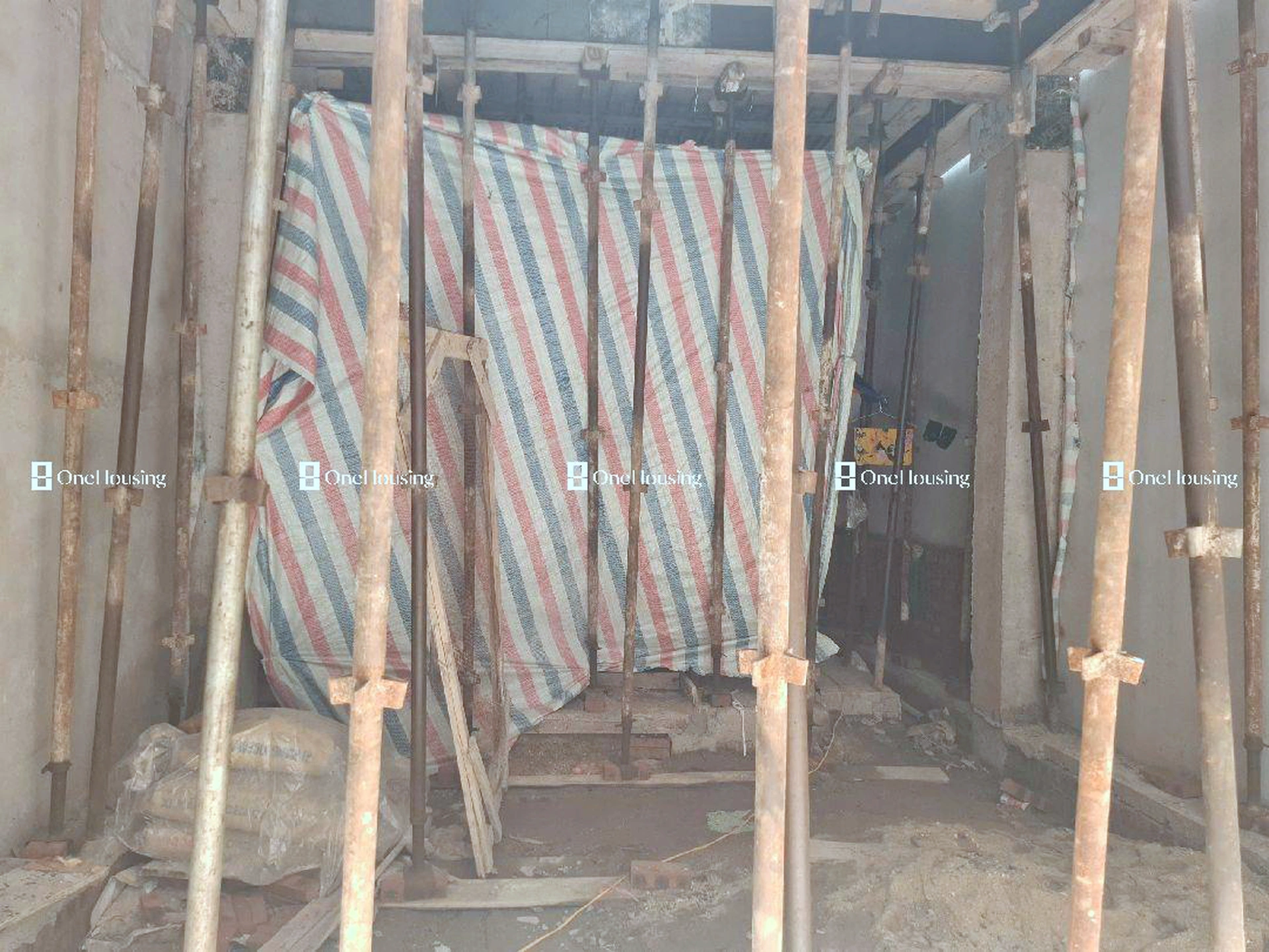 Nhà mặt ngõ cách Đường Cầu Diễn (Quốc lộ 32) 100m, P. Tây Tựu, Q. Bắc Từ Liêm, TP. Hà Nội