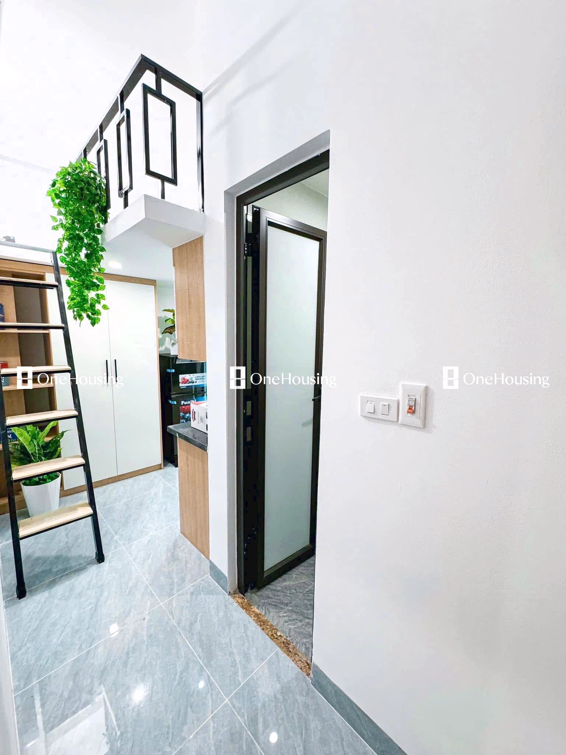 Nhà mặt ngõ cách Nguyễn Đình Hoàn 60m, P. Nghĩa Đô, Q. Cầu Giấy, TP. Hà Nội