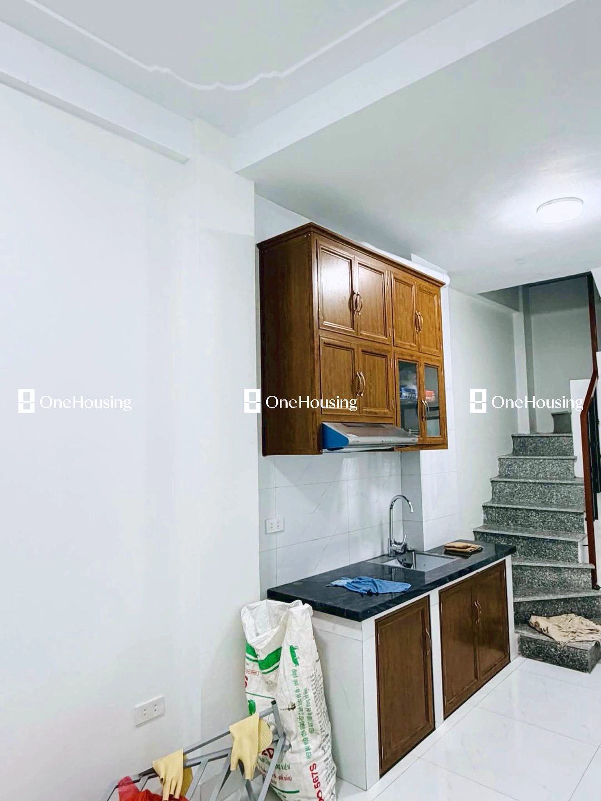 Nhà mặt ngõ cách Cầu Giấy 70m, P. Yên Hòa, Q. Cầu Giấy, TP. Hà Nội