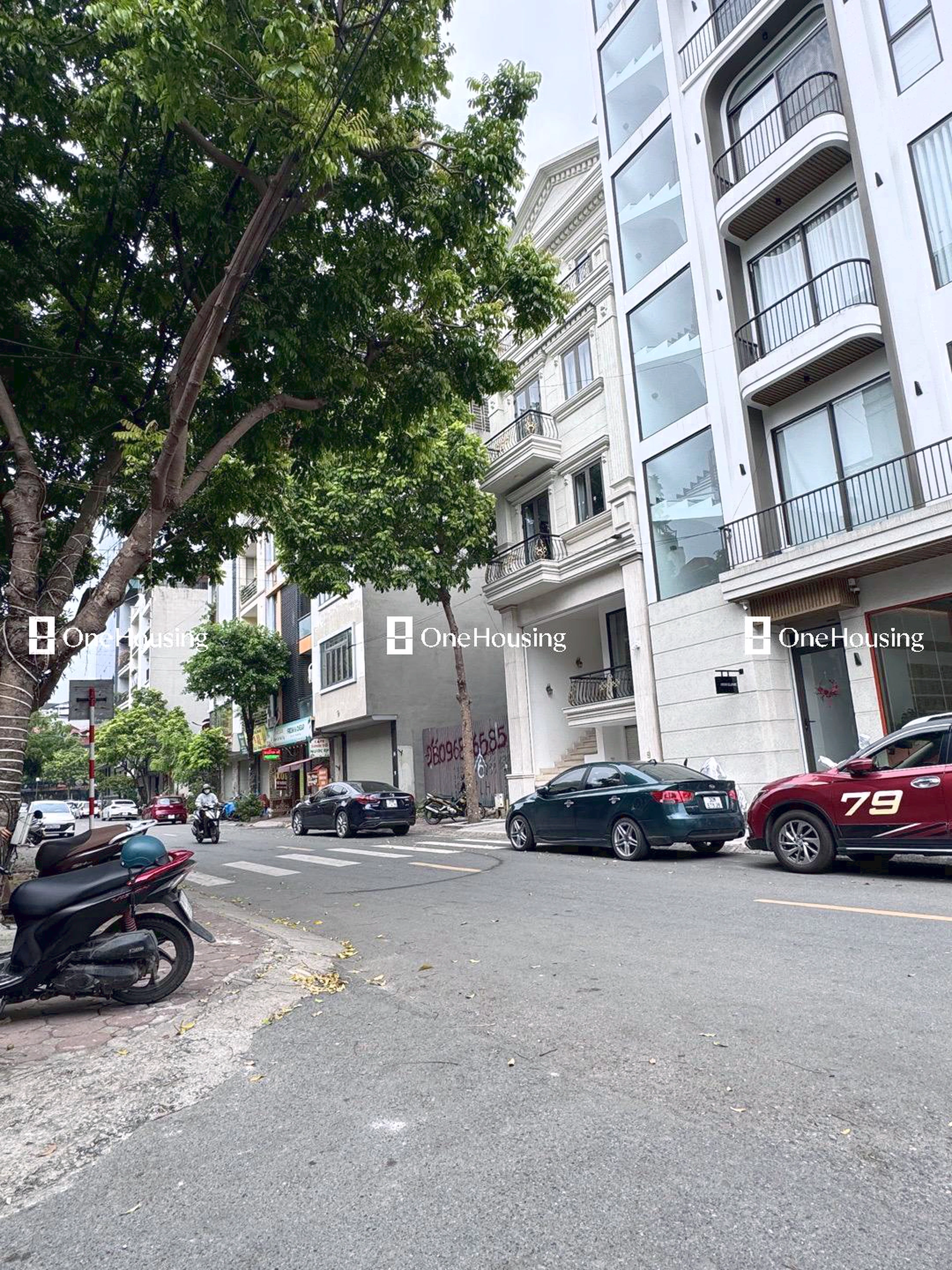 Nhà mặt ngõ cách Nguyễn Văn Cừ 100m, P. Bồ Đề, Q. Long Biên, TP. Hà Nội