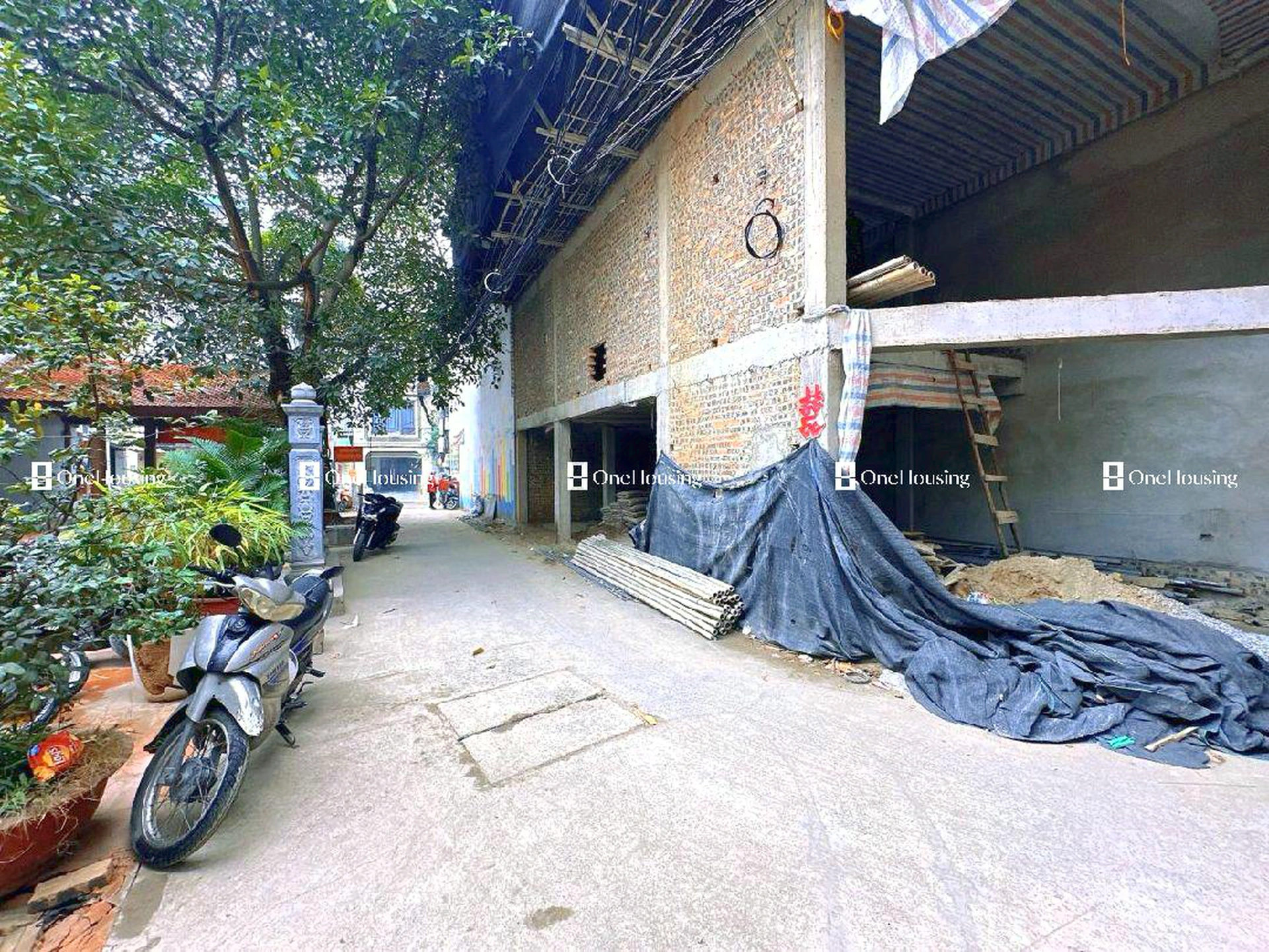 Đất nền cách Lạc Long Quân 70m, P. Nghĩa Đô, Q. Cầu Giấy, TP. Hà Nội