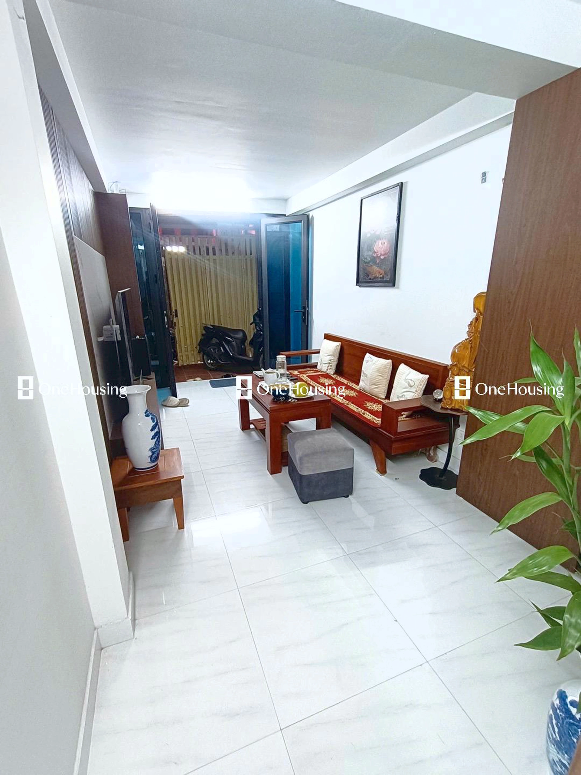 Nhà mặt ngõ cách Cầu Giấy 10m, P. Dịch Vọng, Q. Cầu Giấy, TP. Hà Nội