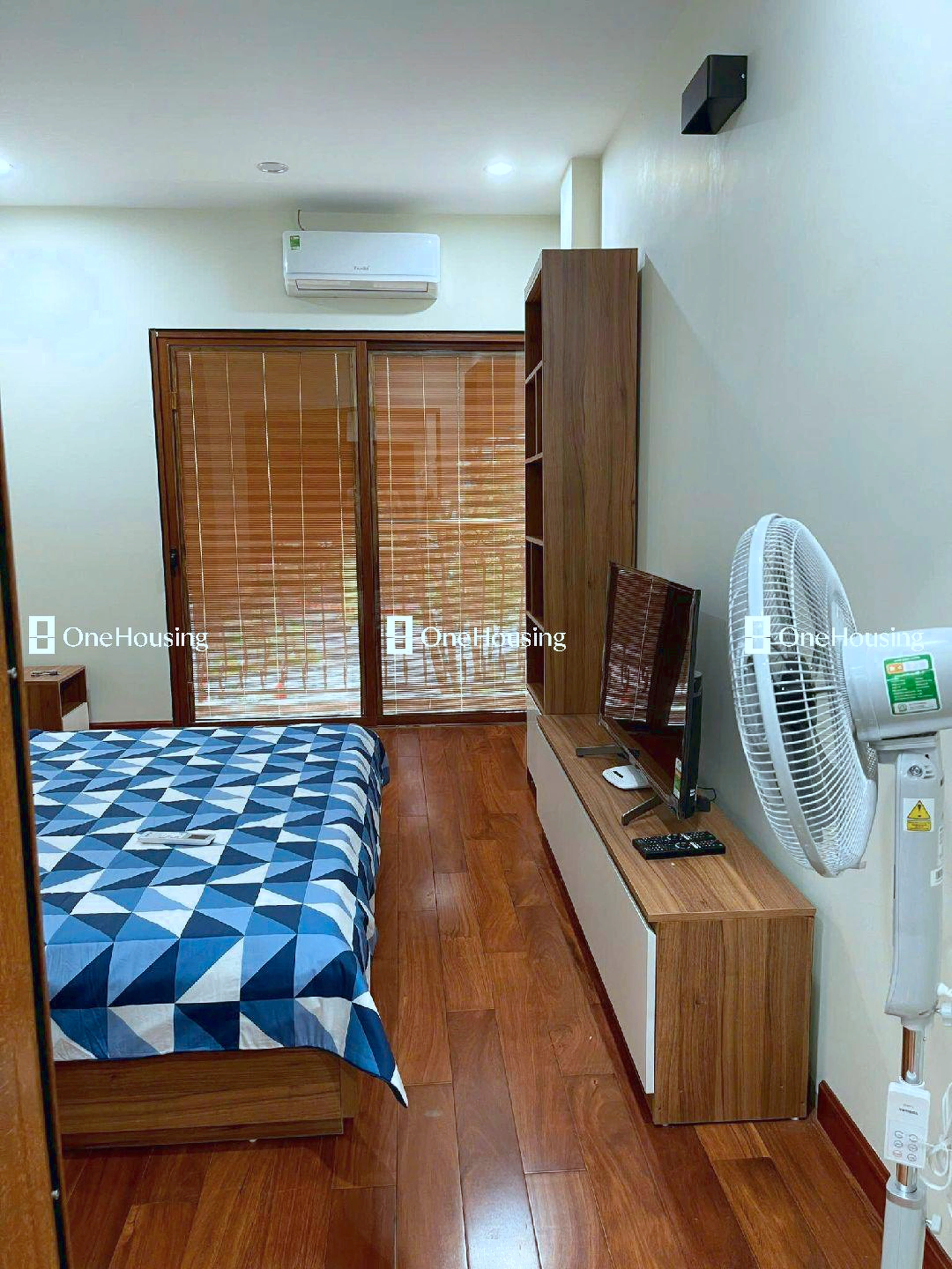 Nhà mặt phố Vạn Phúc, P. Kim Mã, Q. Ba Đình, TP. Hà Nội