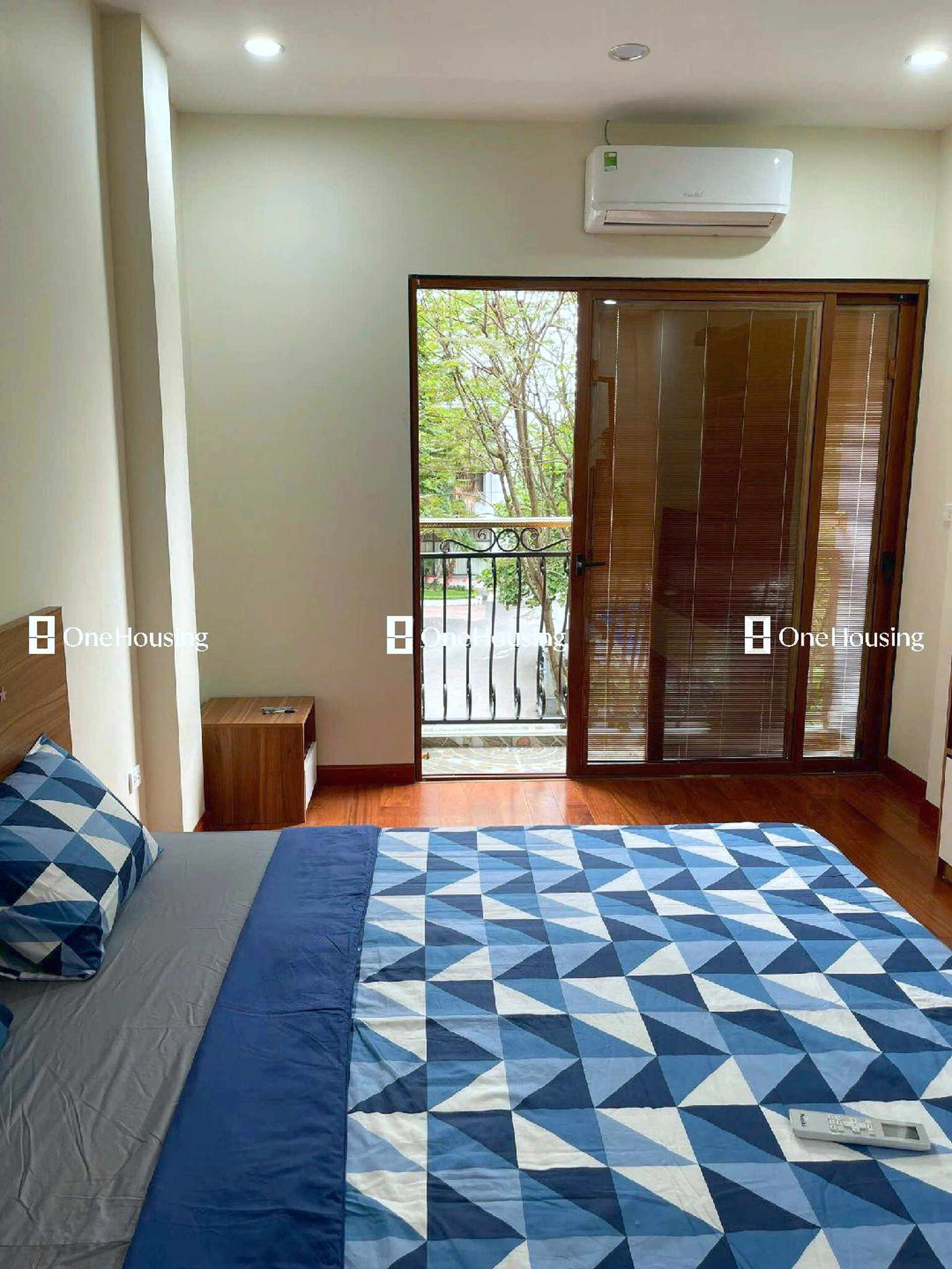 Nhà mặt phố Vạn Phúc, P. Kim Mã, Q. Ba Đình, TP. Hà Nội