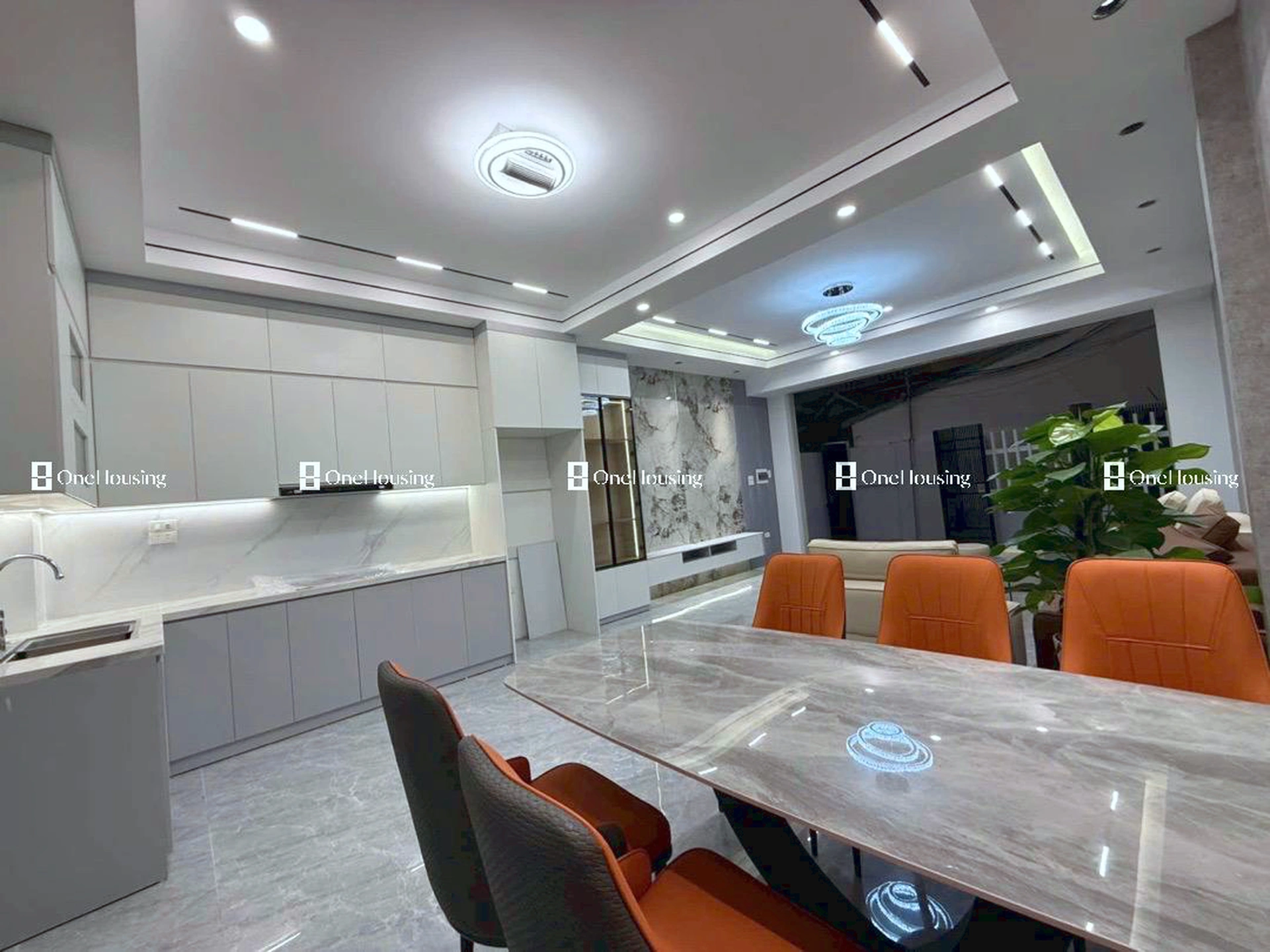 Nhà mặt ngõ cách Ngọc Thụy (mặt đê và đường gom chân đê) 50m, P. Ngọc Thụy, Q. Long Biên, TP. Hà Nội