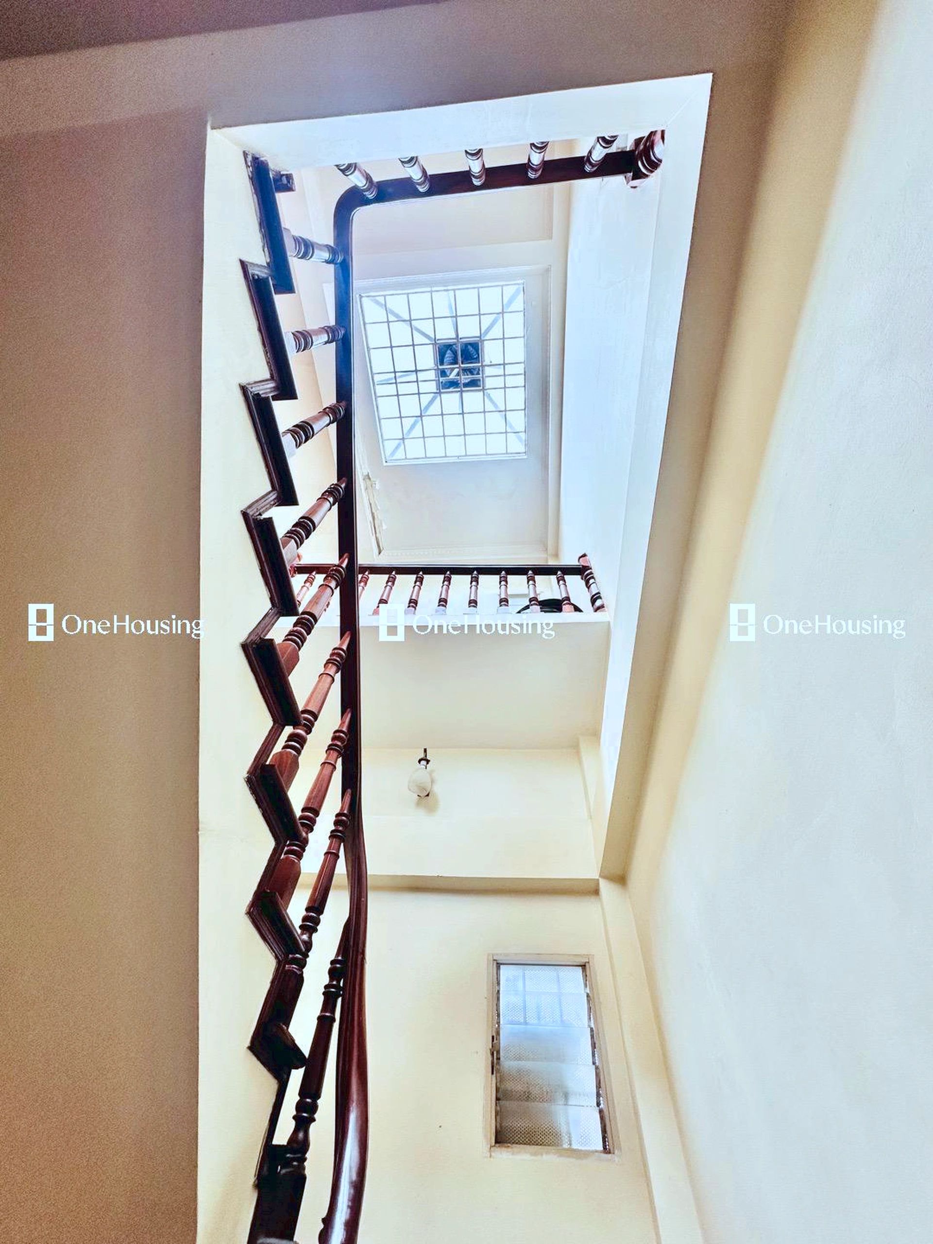 Nhà mặt ngõ cách Trần Duy Hưng 50m, P. Trung Hòa, Q. Cầu Giấy, TP. Hà Nội