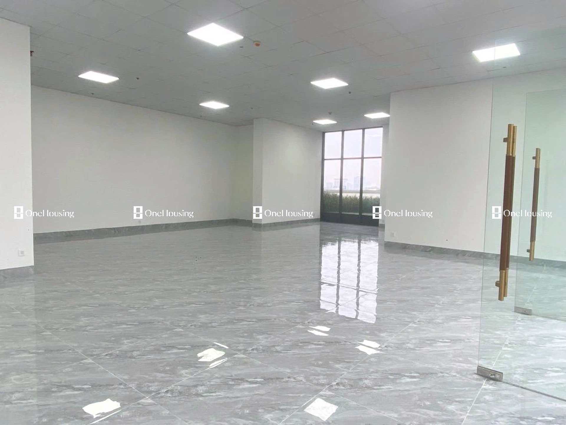 Nhà mặt phố Trần Duy Hưng, P. Trung Hòa, Q. Cầu Giấy, TP. Hà Nội