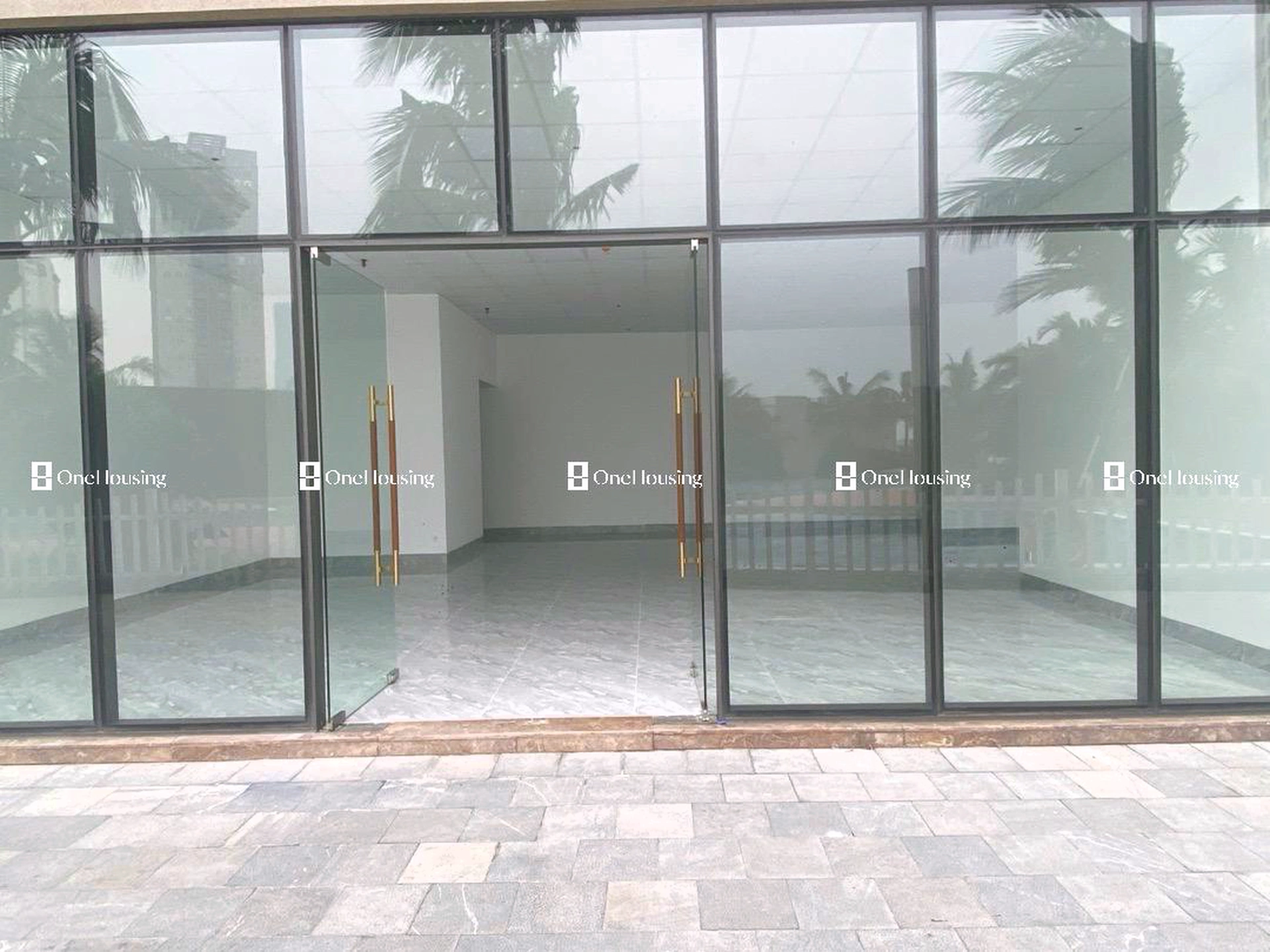 Nhà mặt phố Trần Duy Hưng, P. Trung Hòa, Q. Cầu Giấy, TP. Hà Nội