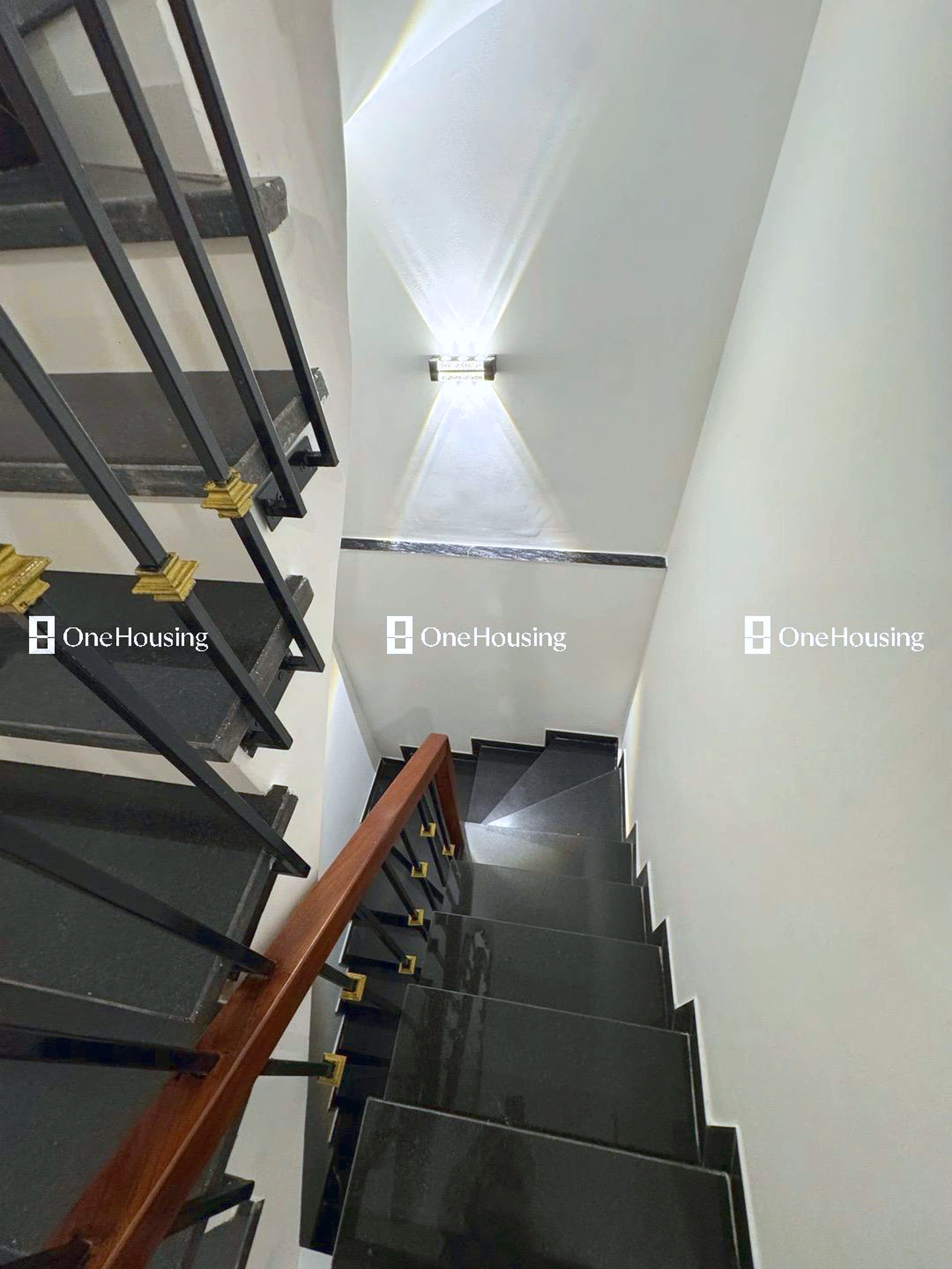 Nhà mặt ngõ cách Lĩnh Nam 60m, P. Lĩnh Nam, Q. Hoàng Mai, TP. Hà Nội