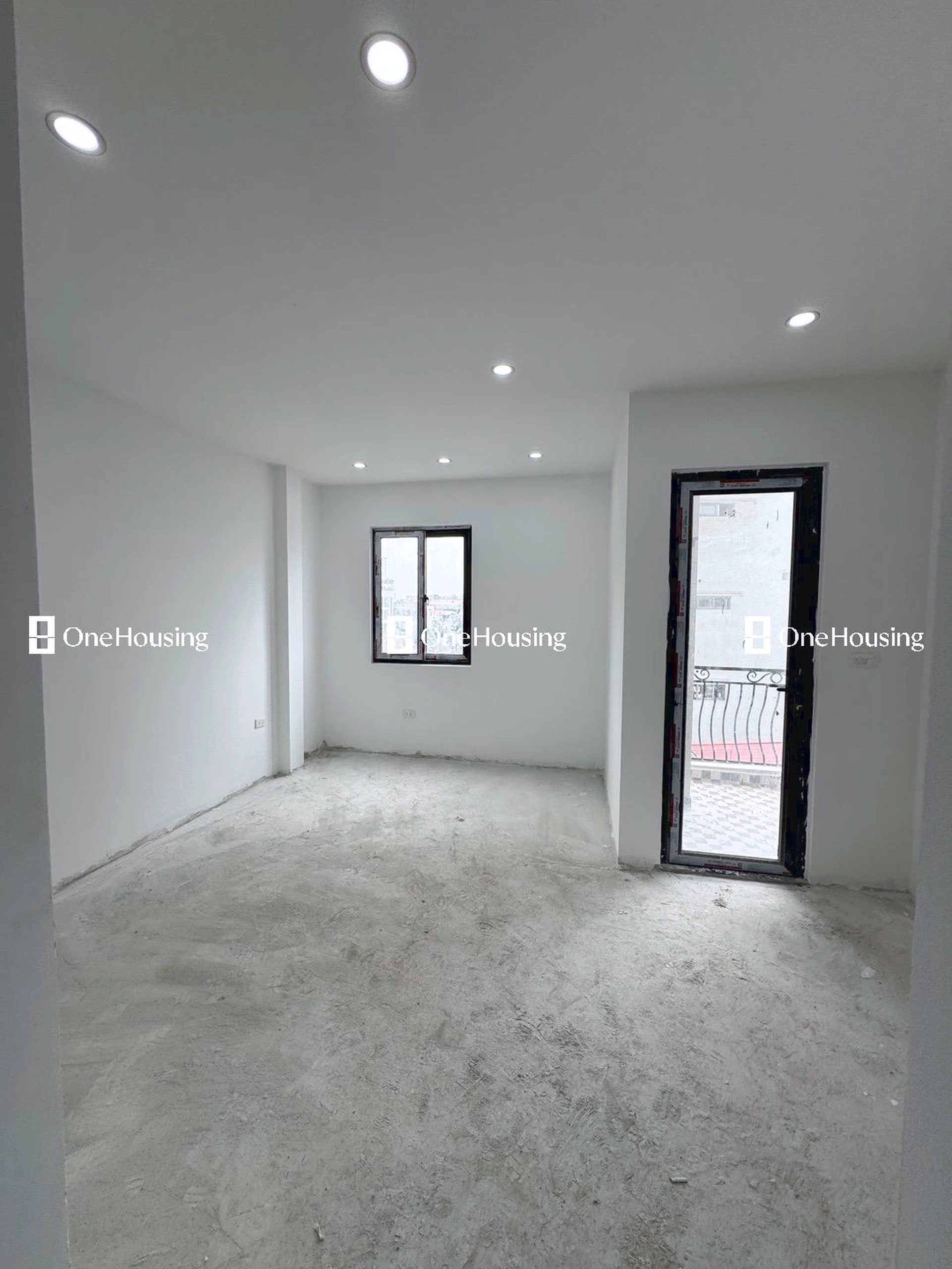 Nhà mặt ngõ cách Nguyễn Văn Cừ 30m, P. Ngọc Lâm, Q. Long Biên, TP. Hà Nội