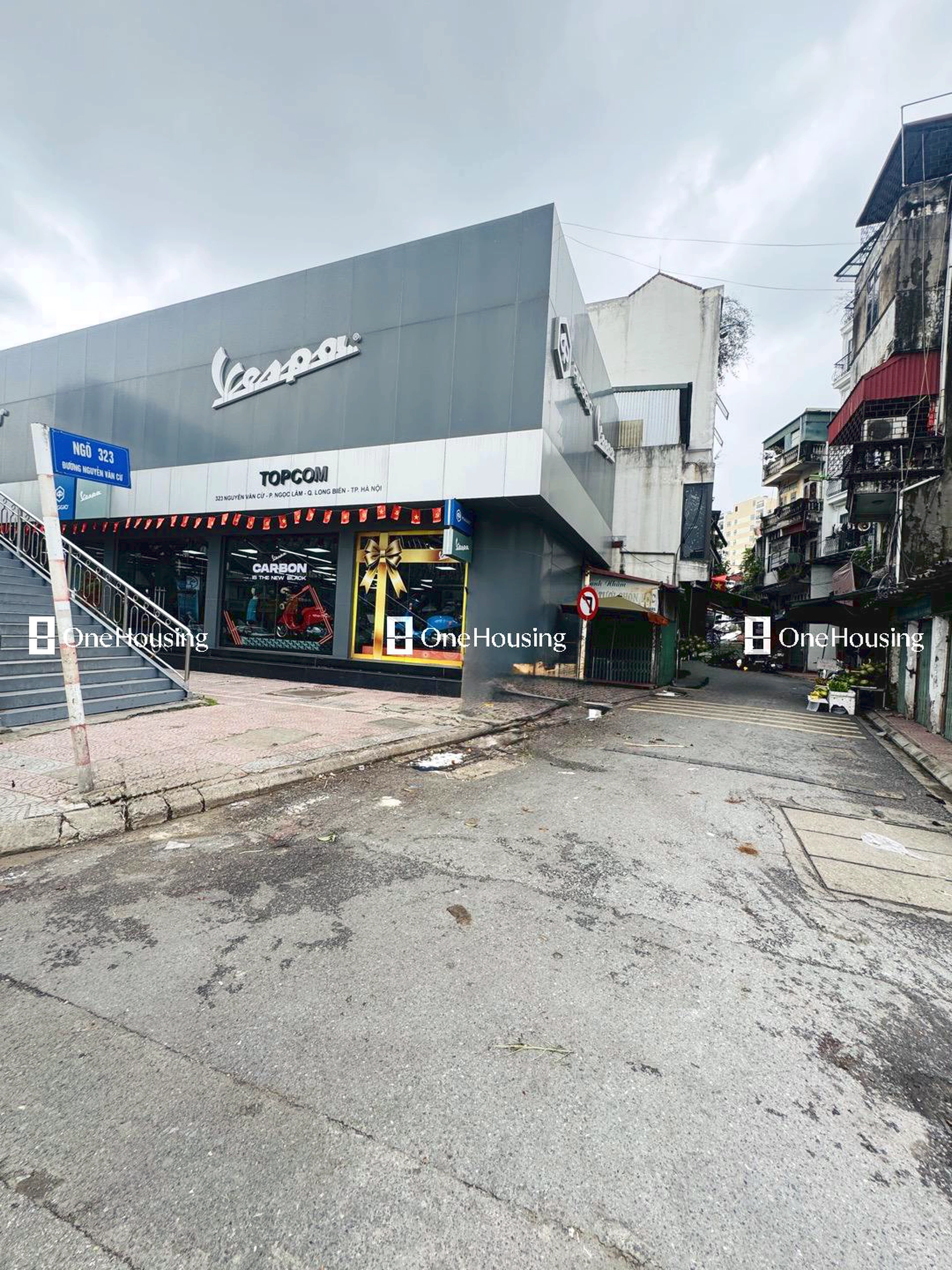Nhà mặt ngõ cách Nguyễn Văn Cừ 30m, P. Ngọc Lâm, Q. Long Biên, TP. Hà Nội