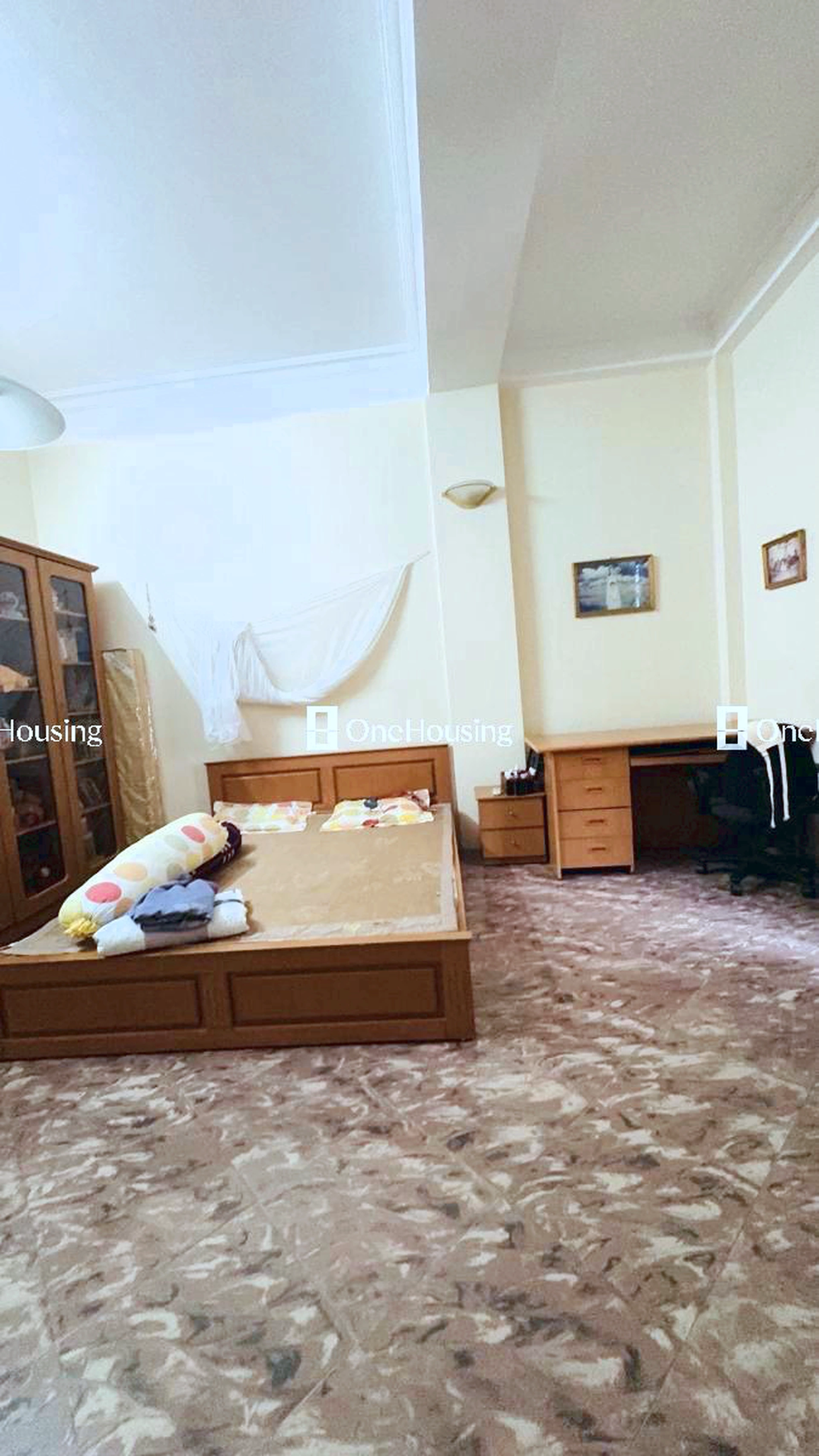 Nhà mặt ngõ cách Nguyễn Văn Huyên 20m, P. Dịch Vọng, Q. Cầu Giấy, TP. Hà Nội
