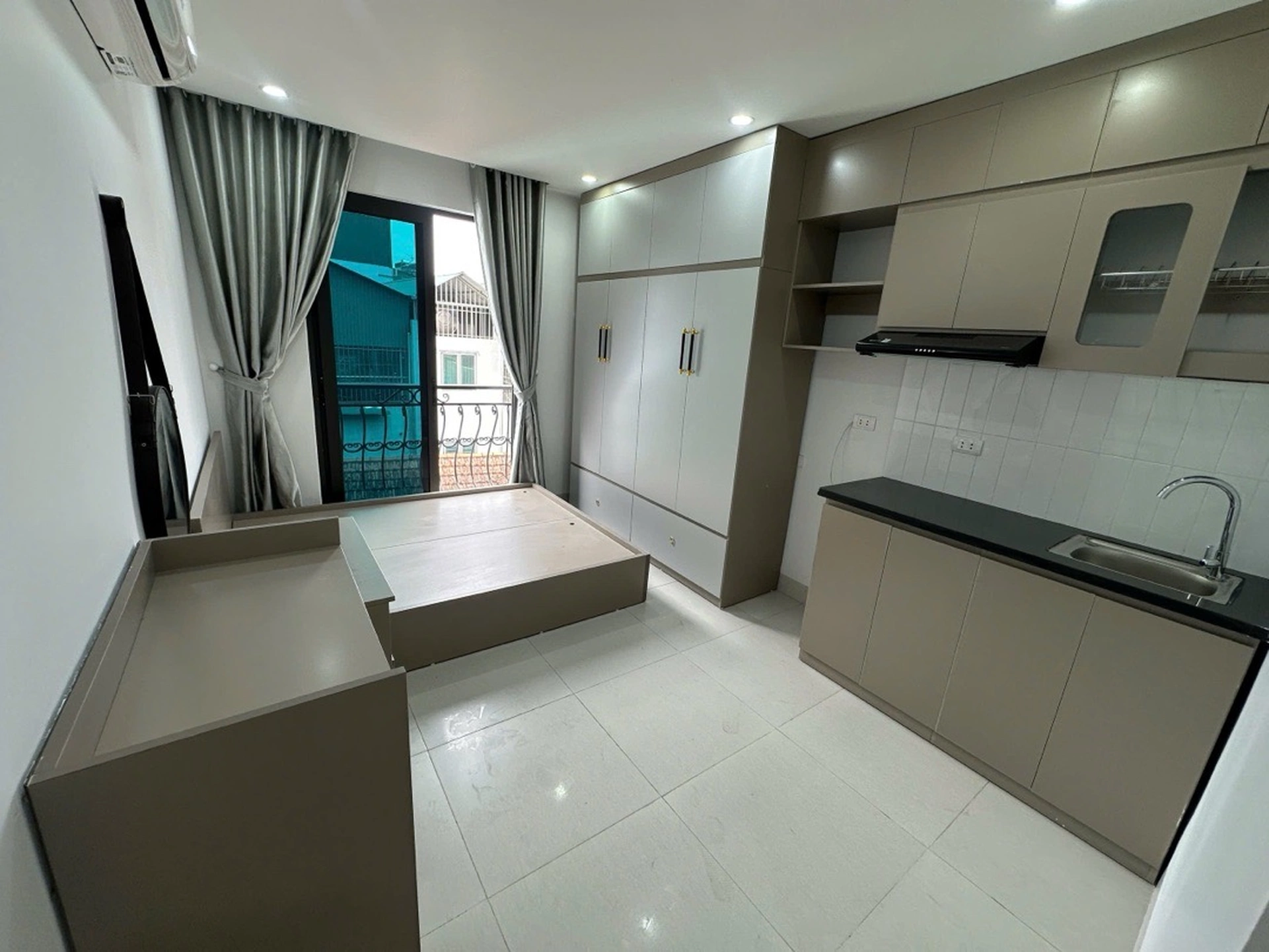 Nhà mặt ngõ cách Mễ Trì Thượng 100m, P. Mễ Trì, Q. Nam Từ Liêm, TP. Hà Nội