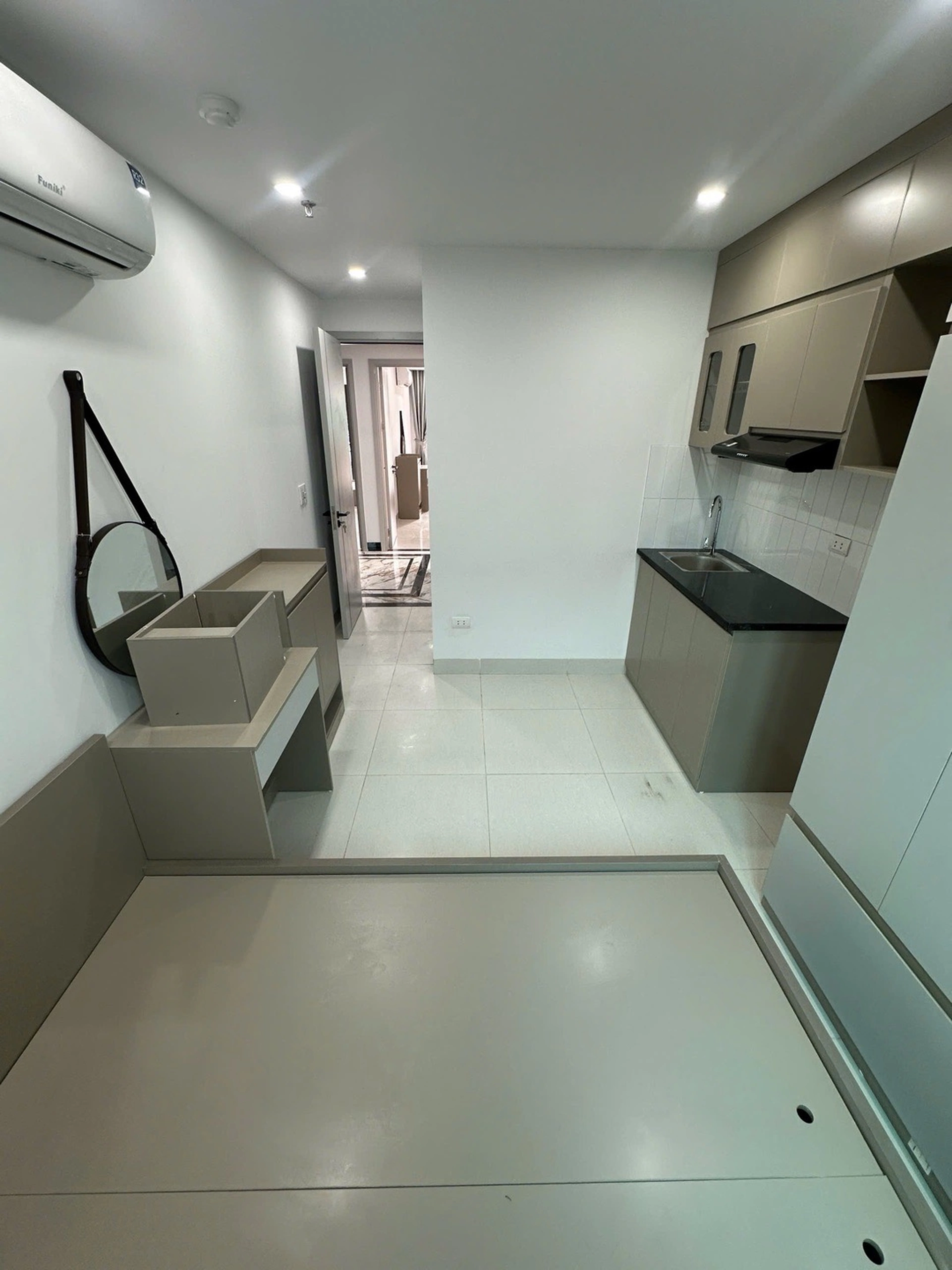 Nhà mặt ngõ cách Mễ Trì Thượng 100m, P. Mễ Trì, Q. Nam Từ Liêm, TP. Hà Nội