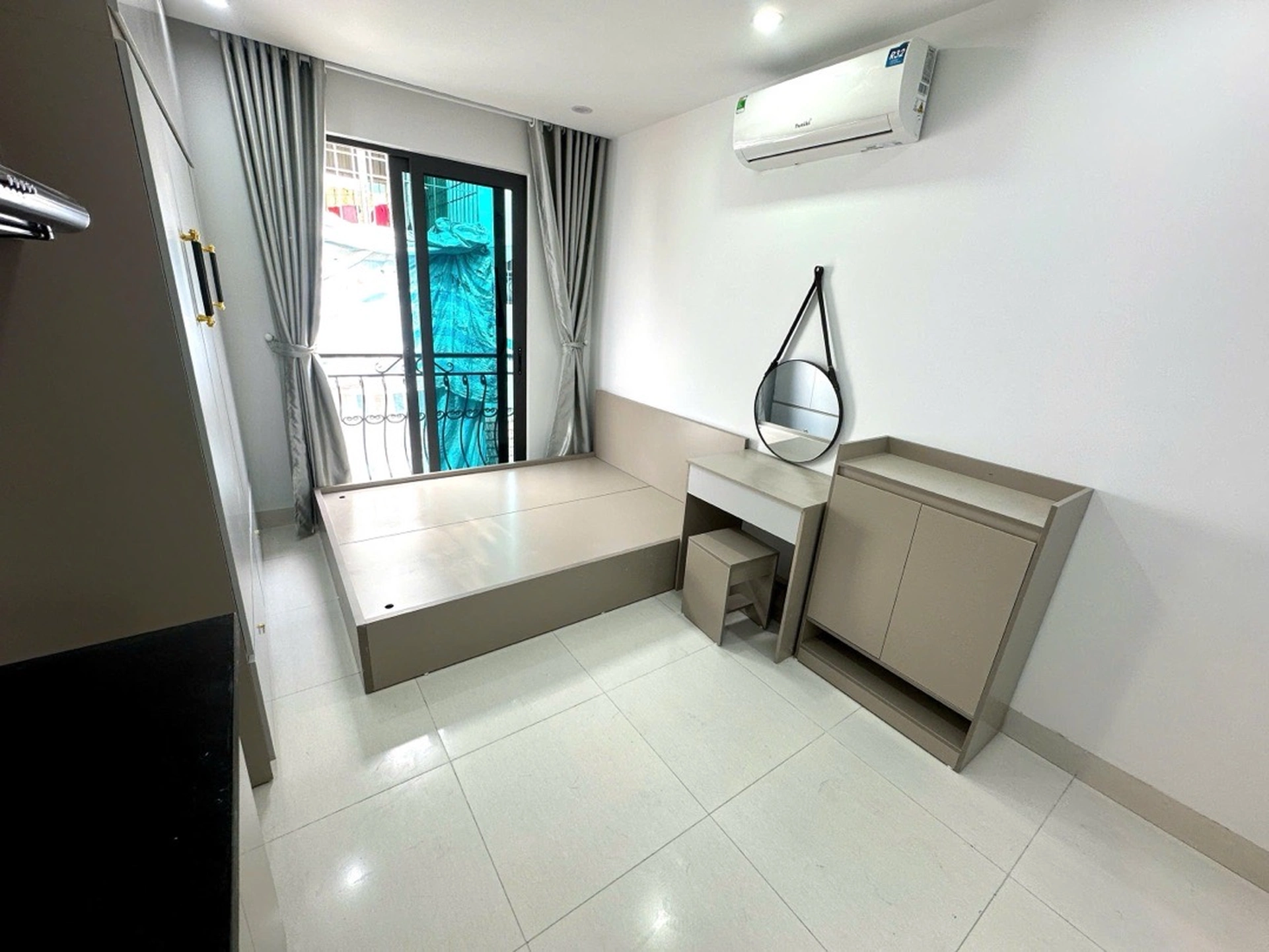 Nhà mặt ngõ cách Mễ Trì Thượng 100m, P. Mễ Trì, Q. Nam Từ Liêm, TP. Hà Nội