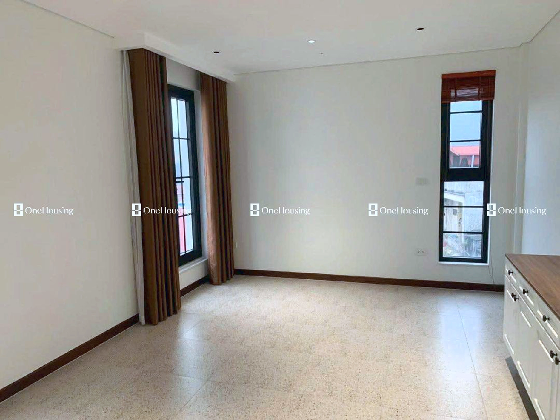 Nhà mặt phố Hồng Tiến, P. Bồ Đề, Q. Long Biên, TP. Hà Nội