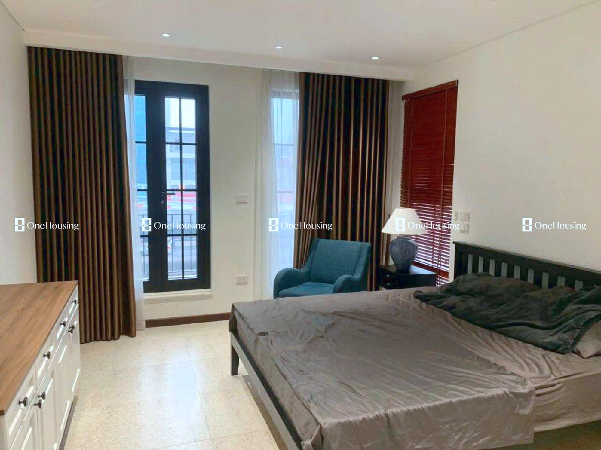 Nhà mặt phố Hồng Tiến, P. Bồ Đề, Q. Long Biên, TP. Hà Nội