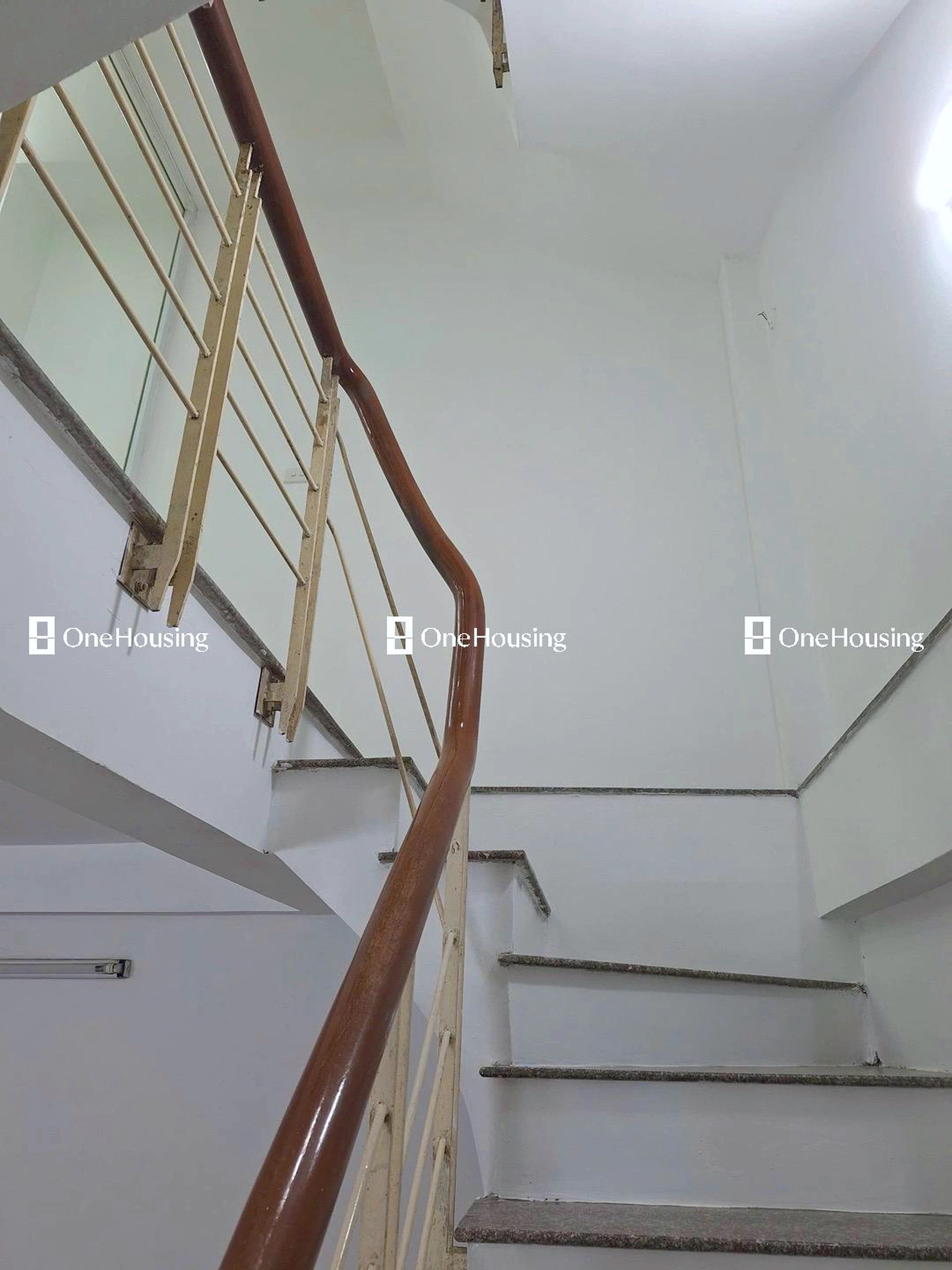 Nhà mặt ngõ cách Nguyễn Thái Học 50m, P. Điện Biên, Q. Ba Đình, TP. Hà Nội