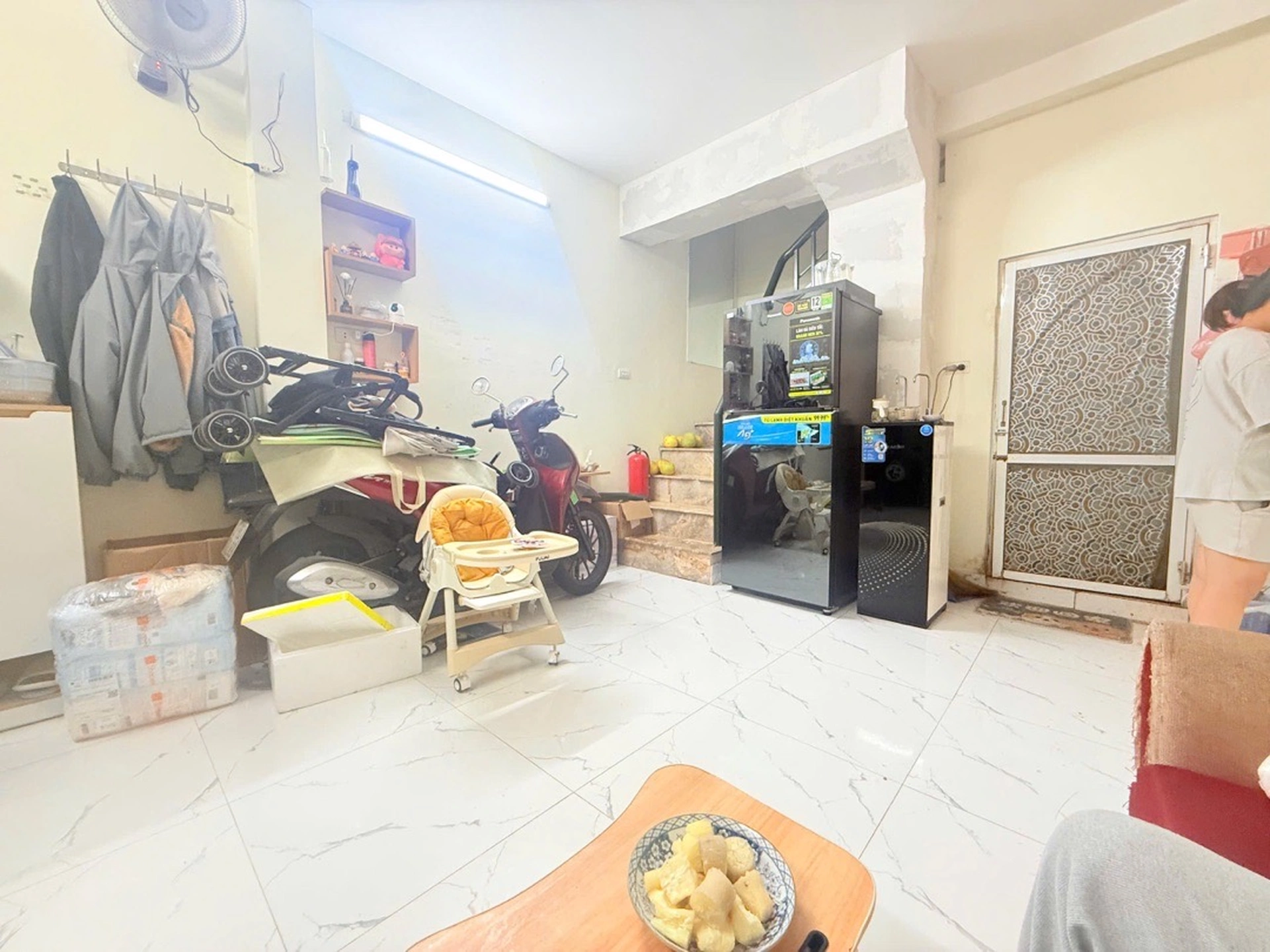 Nhà mặt ngõ cách Dương Quảng Hàm 100m, P. Quan Hoa, Q. Cầu Giấy, TP. Hà Nội