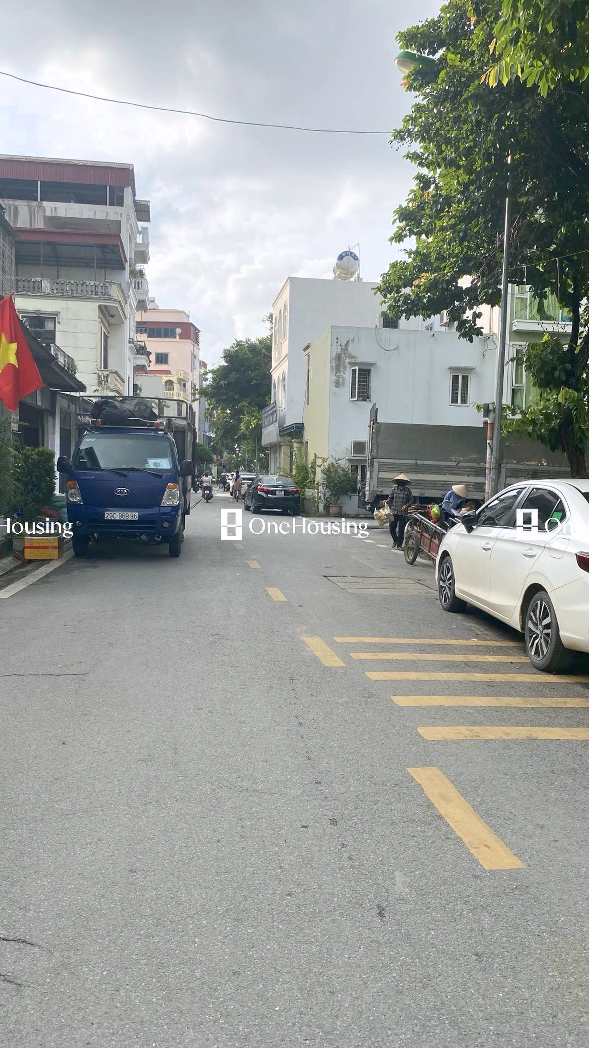 Nhà mặt ngõ cách Nguyễn Văn Cừ 30m, P. Gia Thụy, Q. Long Biên, TP. Hà Nội